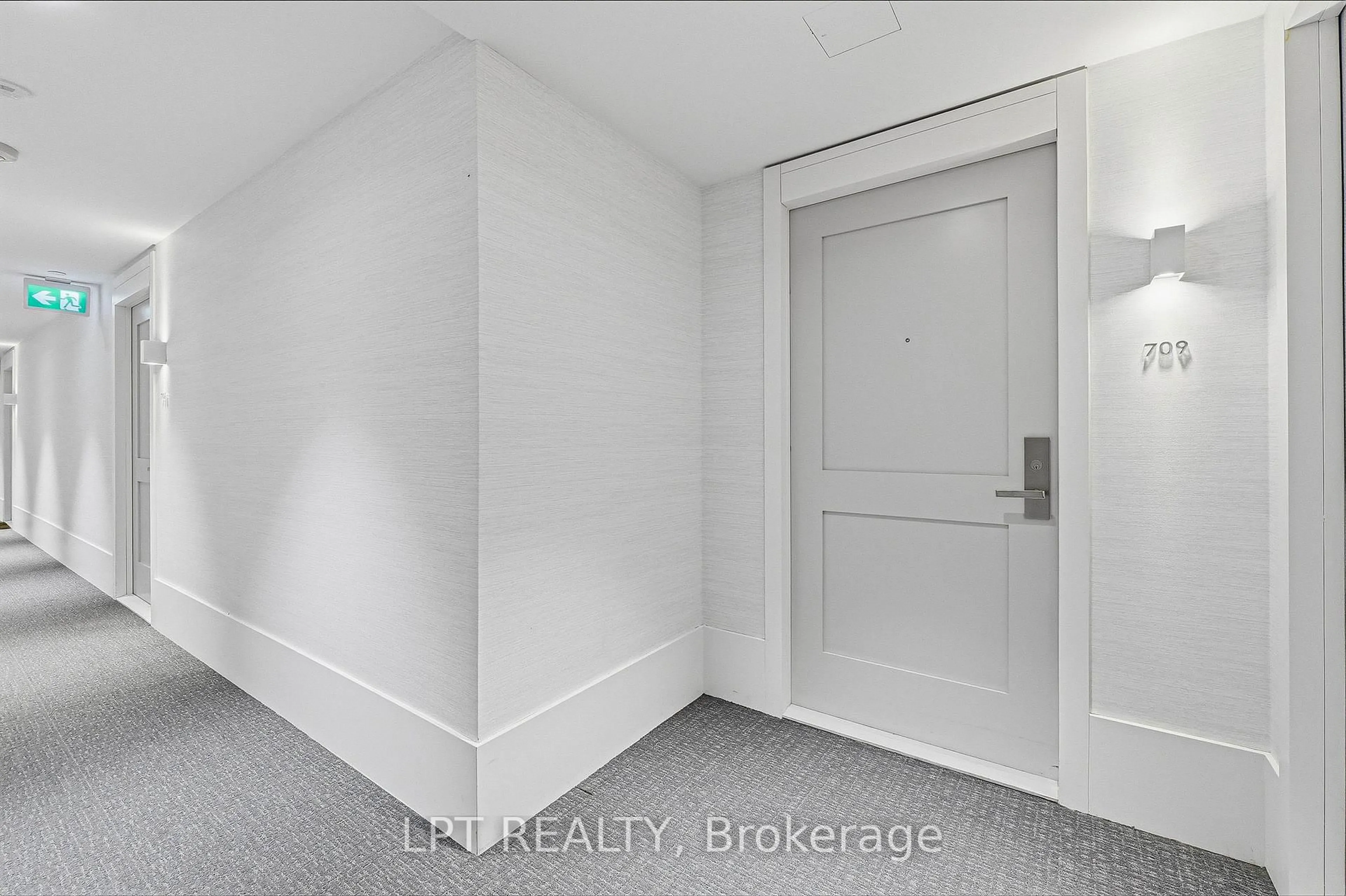 A pic of a room for 10 Gibbs Rd #709, Toronto Ontario M9B 0E2