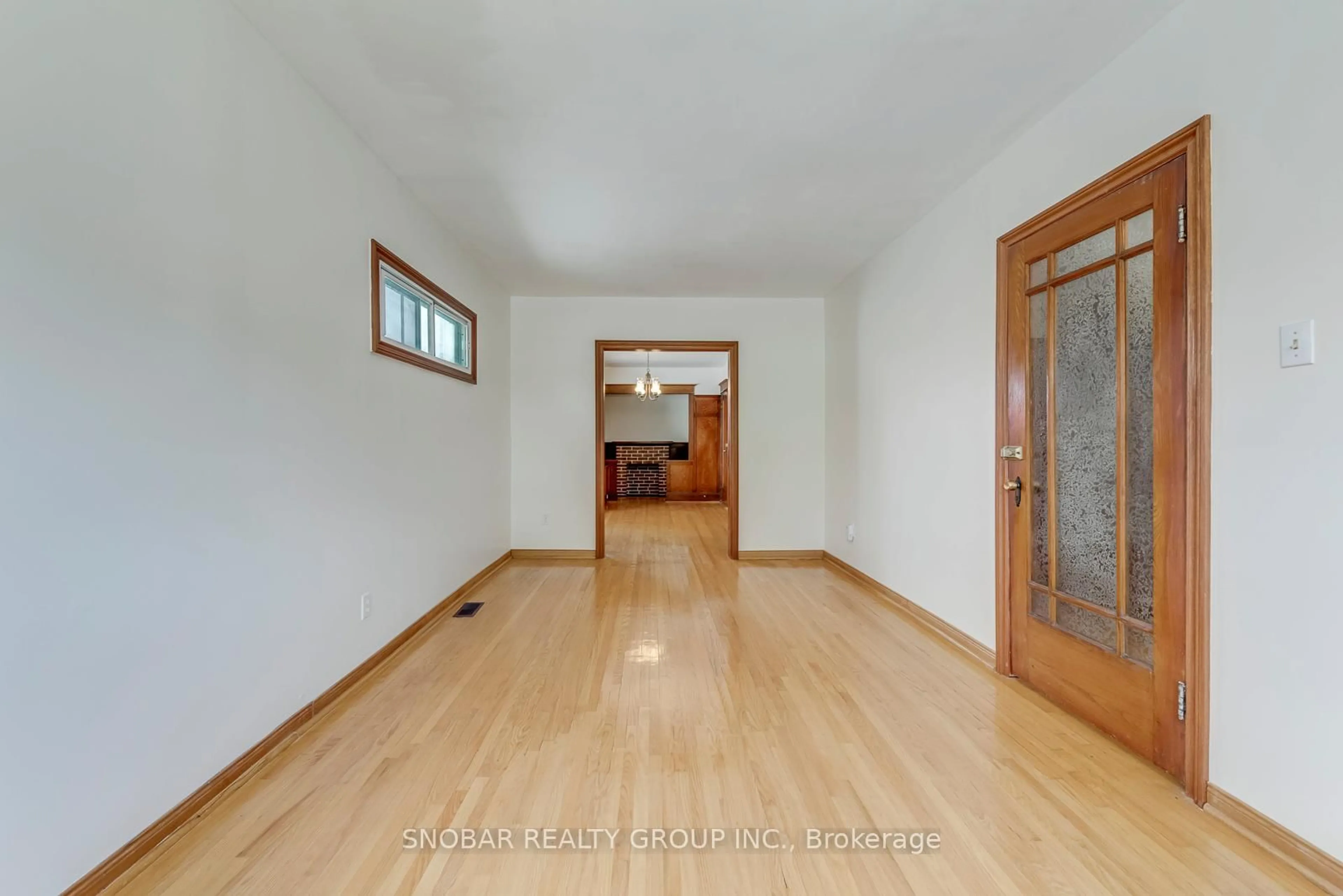Unknown for 97 Guestville Ave, Toronto Ontario M6N 4N5