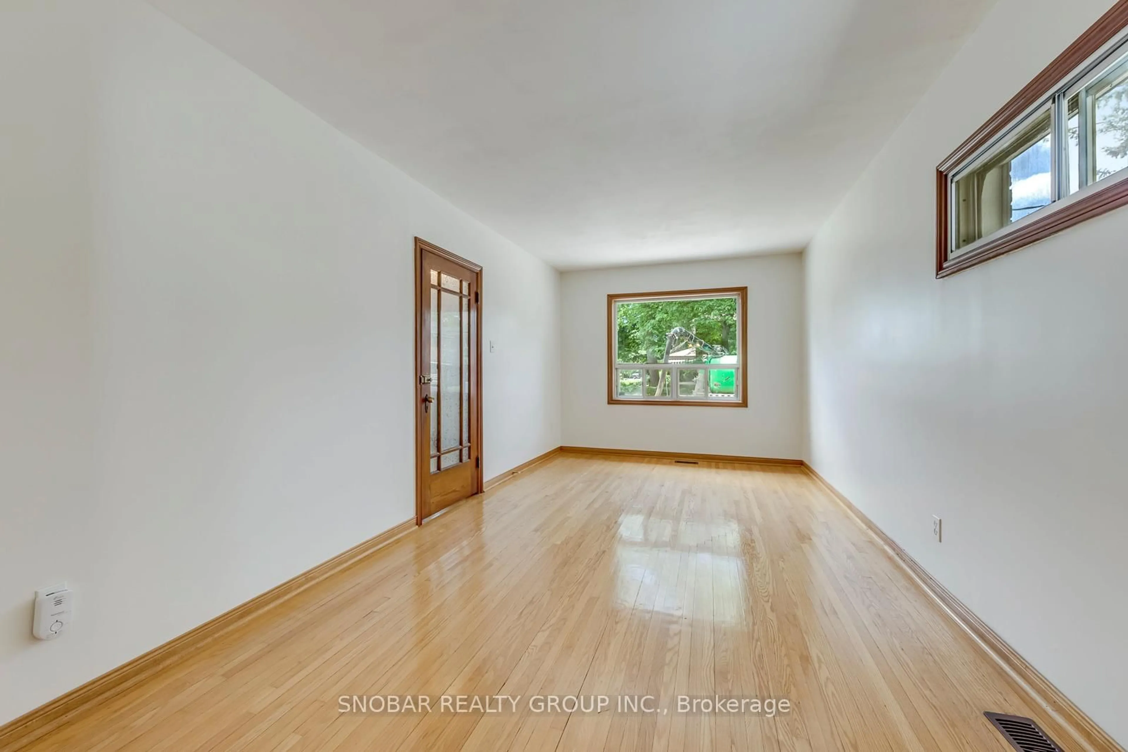 A pic of a room for 97 Guestville Ave, Toronto Ontario M6N 4N5