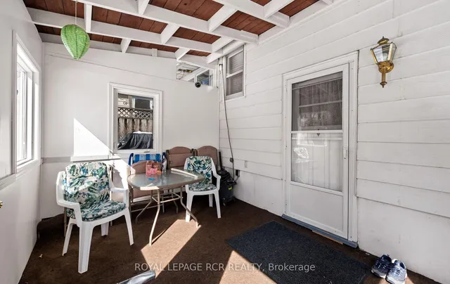 34 Elizabeth St, Orangeville 4