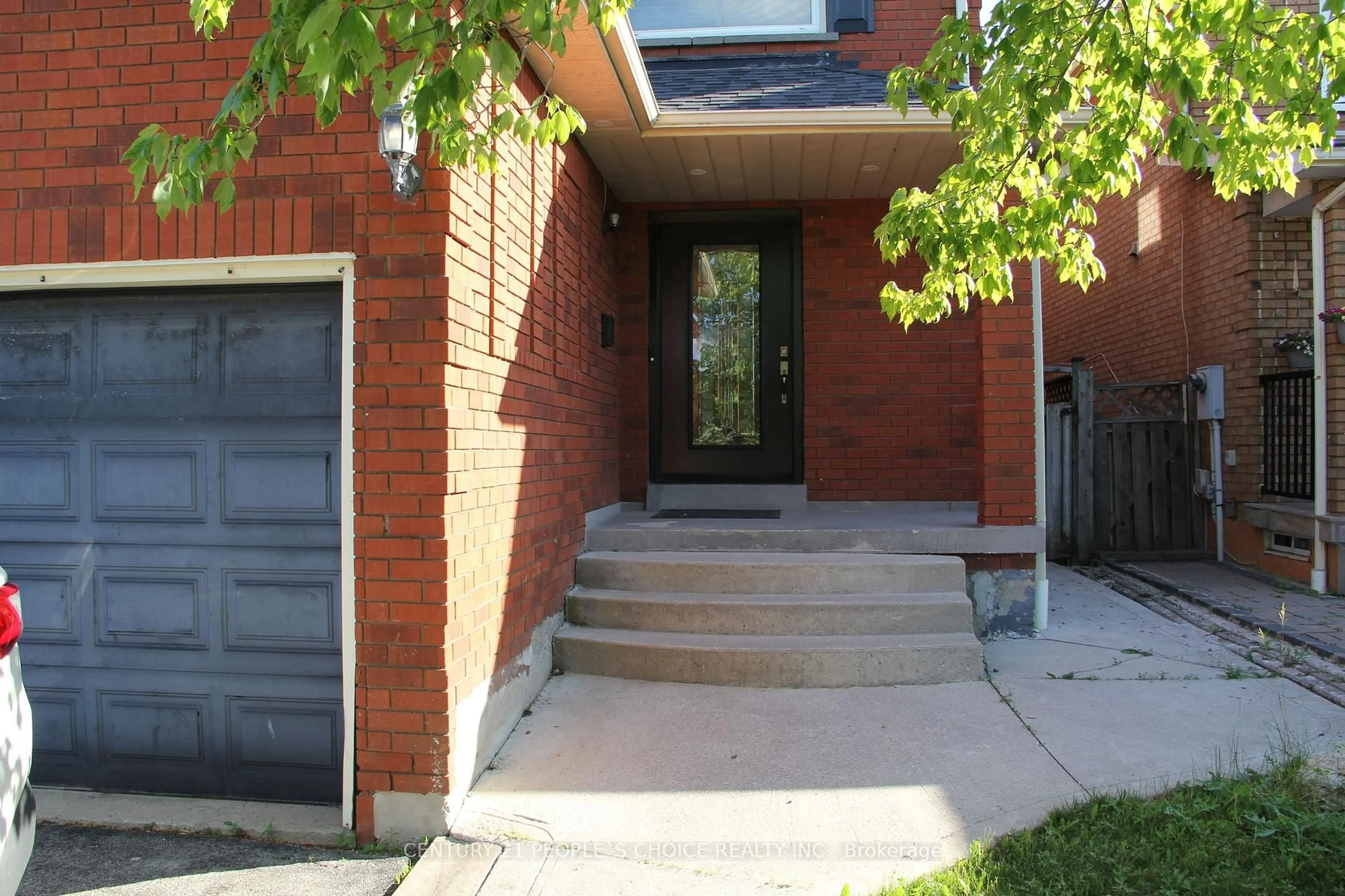 Home with brick exterior material, street for 4339 Radisson Cres, Mississauga Ontario L5M 4C2