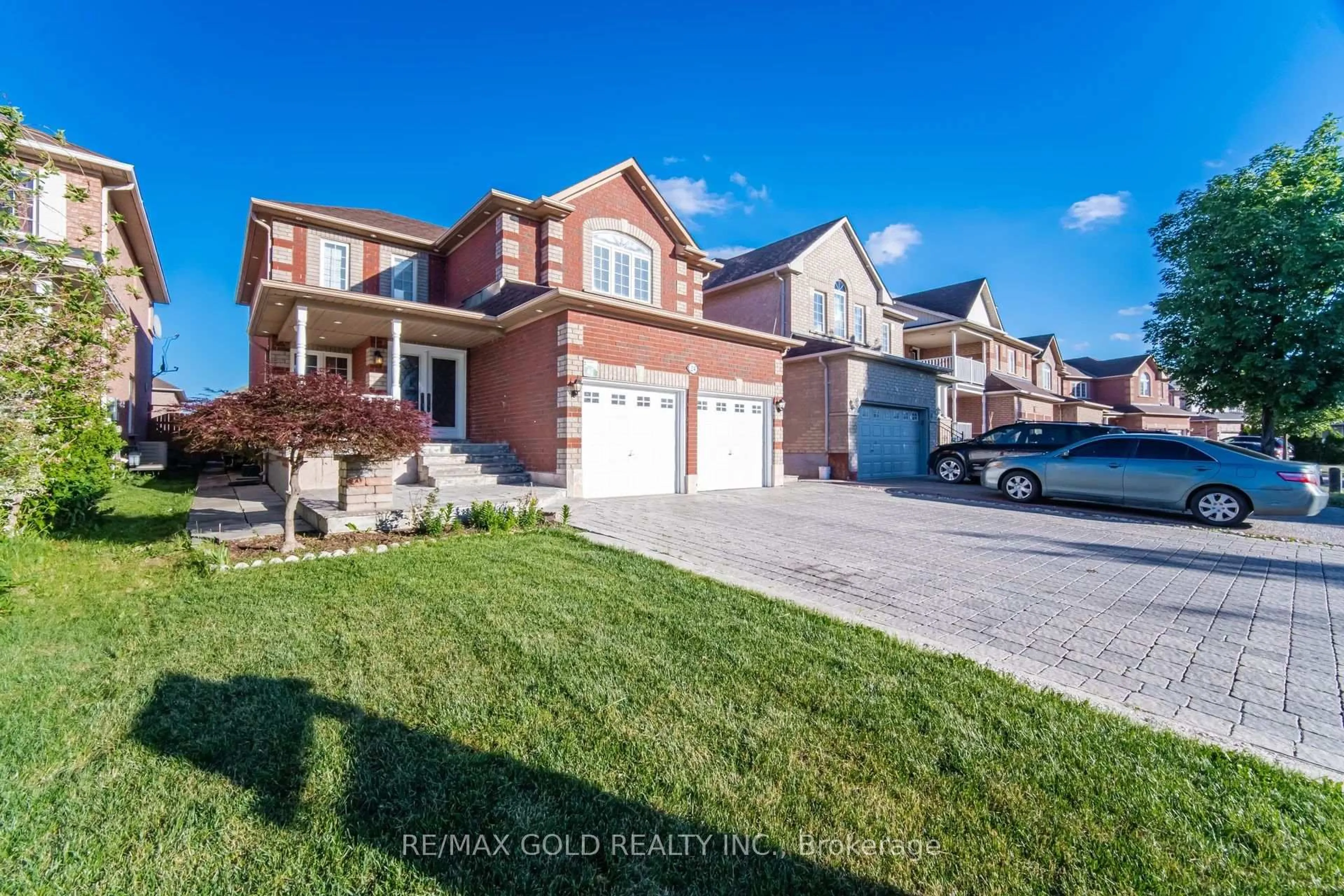 Unknown for 24 Whitehouse Cres, Brampton Ontario L6P 1M2