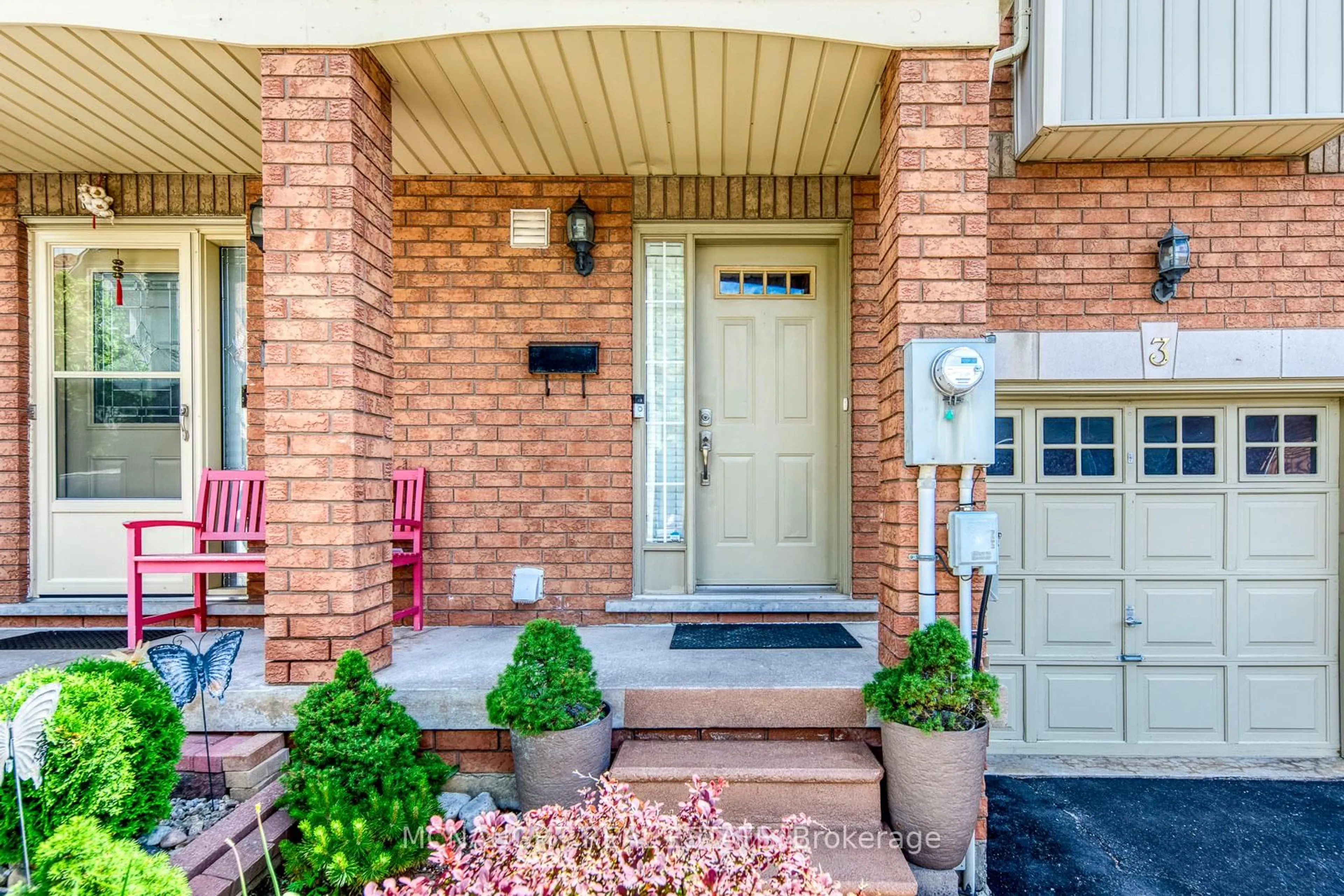 Home with brick exterior material, street for 3 Springside Way, Toronto Ontario M3M 3H5