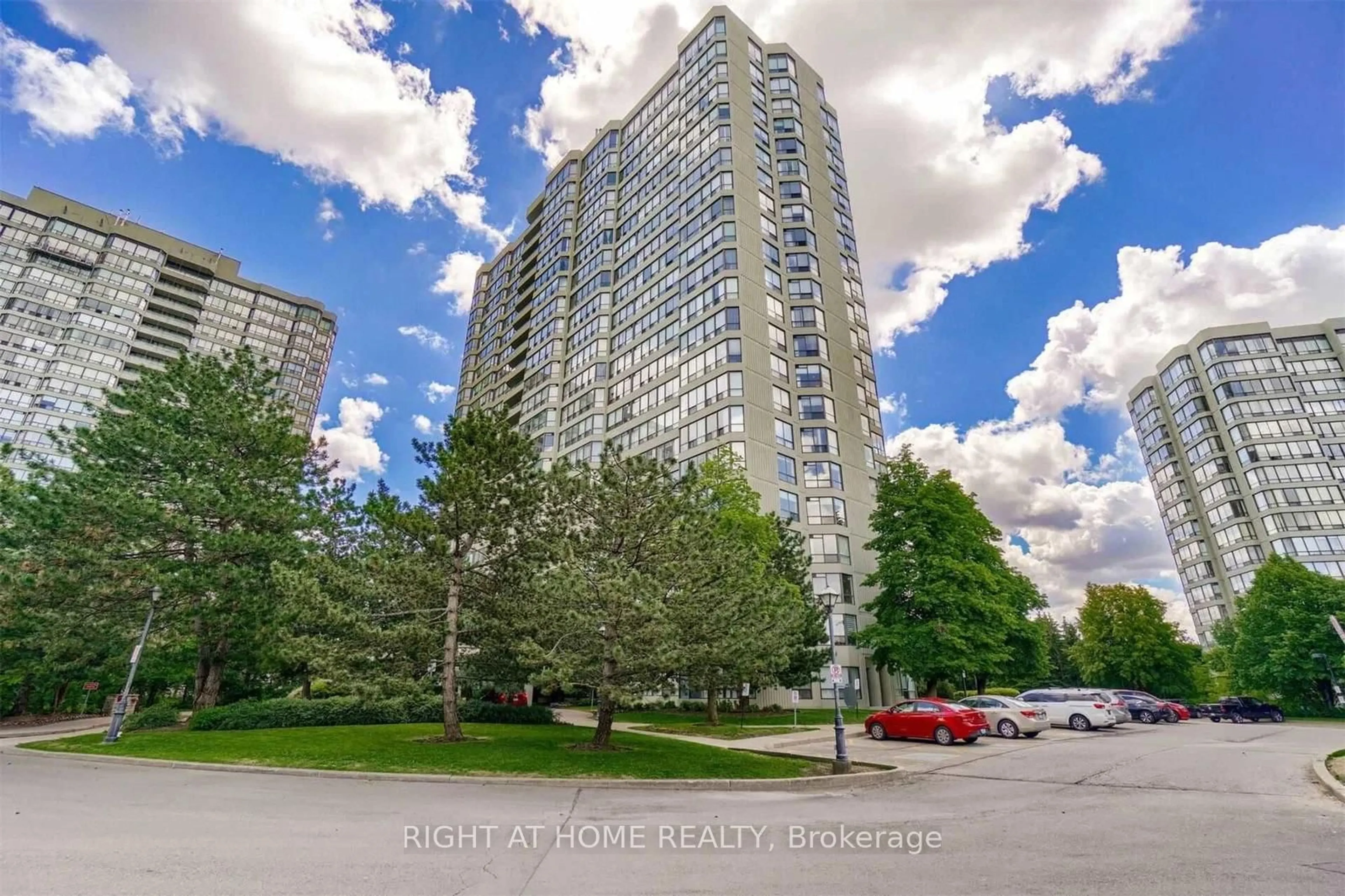 A pic from outside/outdoor area/front of a property/back of a property/a pic from drone, unknown for 24 Hanover Rd #1507, Brampton Ontario L6S 5K8