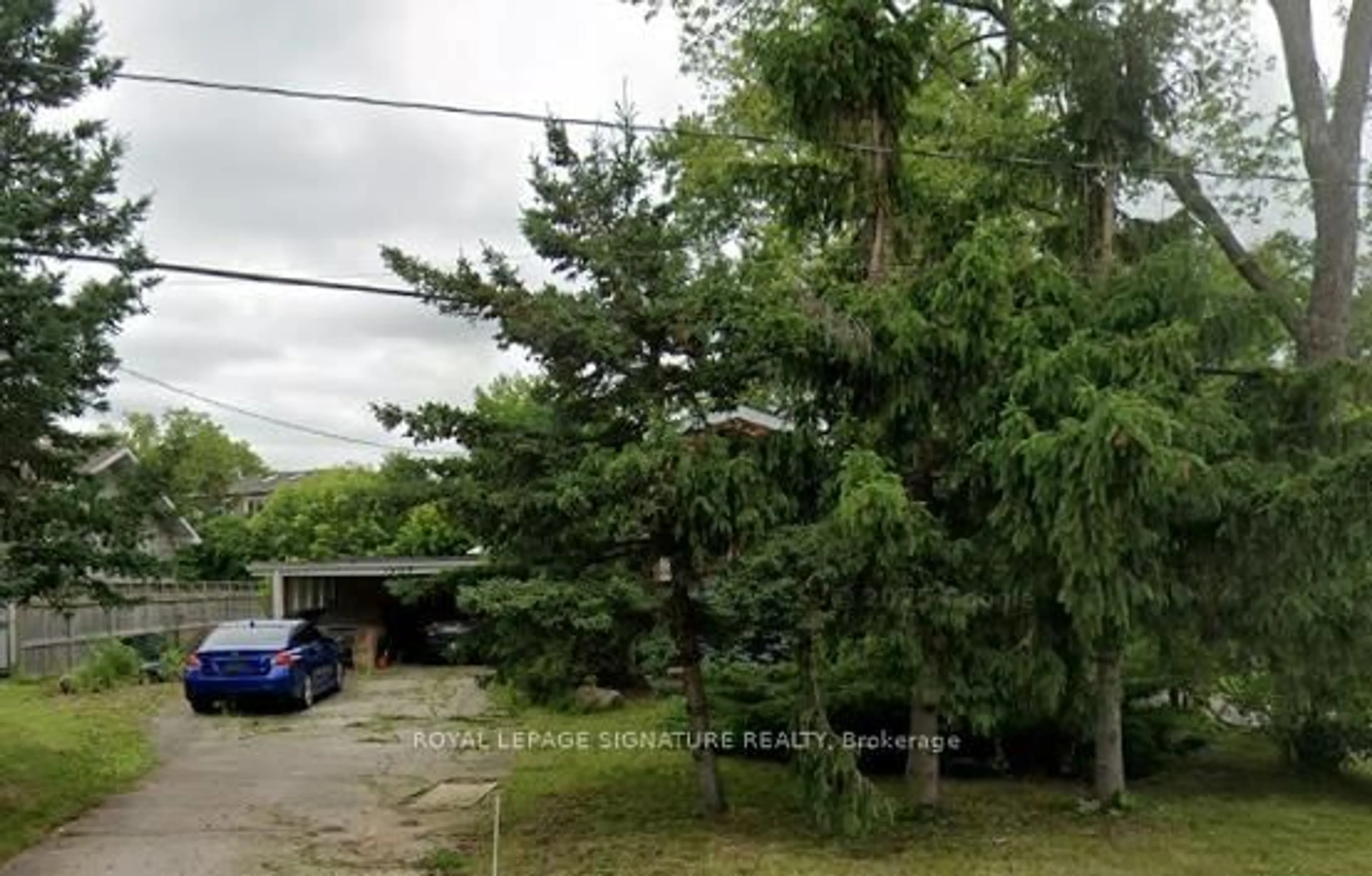 A pic from outside/outdoor area/front of a property/back of a property/a pic from drone, street for 1509 Tansley Dr, Oakville Ontario L6L 2N7