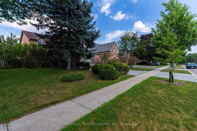 4623 Hewicks Lane, Mississauga 2