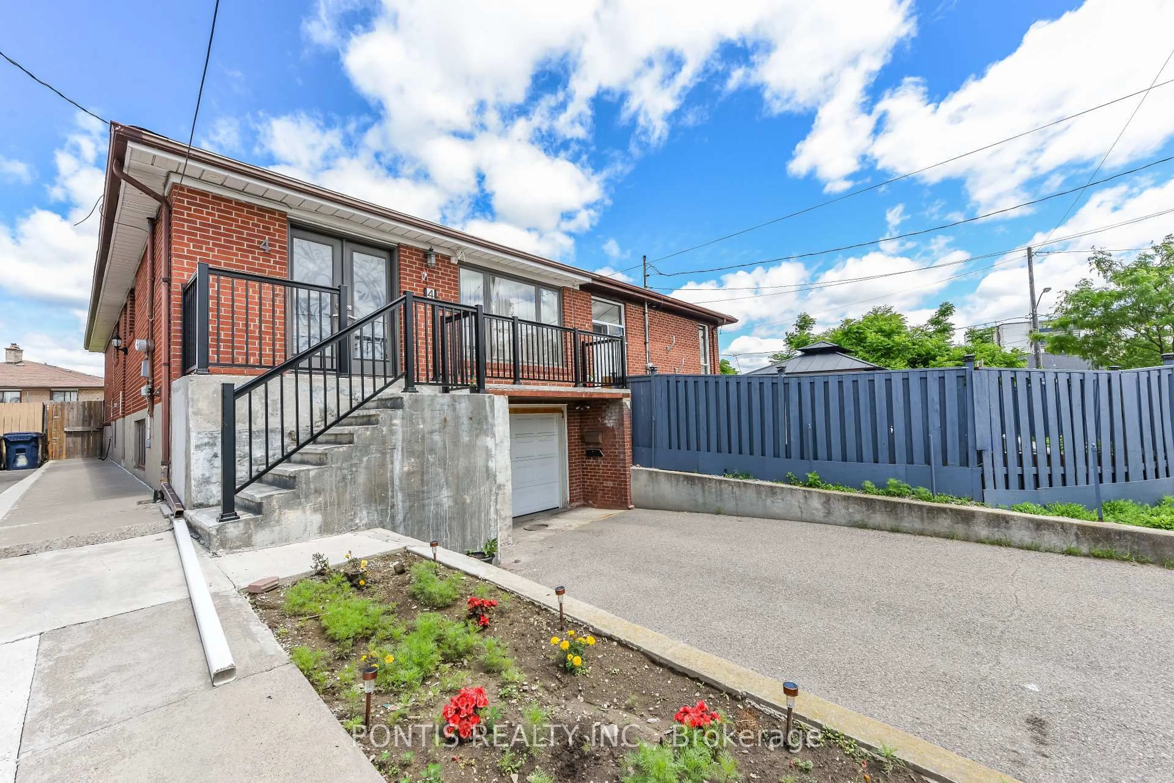 A pic from outside/outdoor area/front of a property/back of a property/a pic from drone, unknown for 4 Hasbrooke Dr, Toronto Ontario M9L 1A1