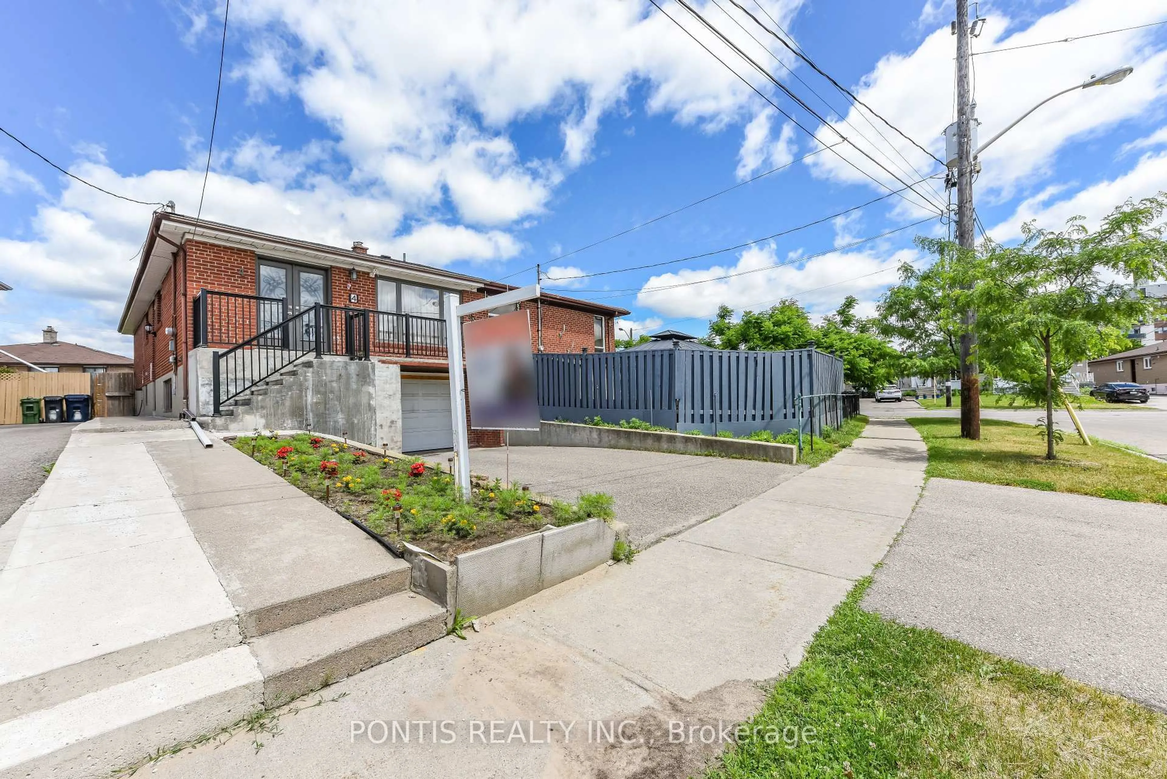 A pic from outside/outdoor area/front of a property/back of a property/a pic from drone, street for 4 Hasbrooke Dr, Toronto Ontario M9L 1A1