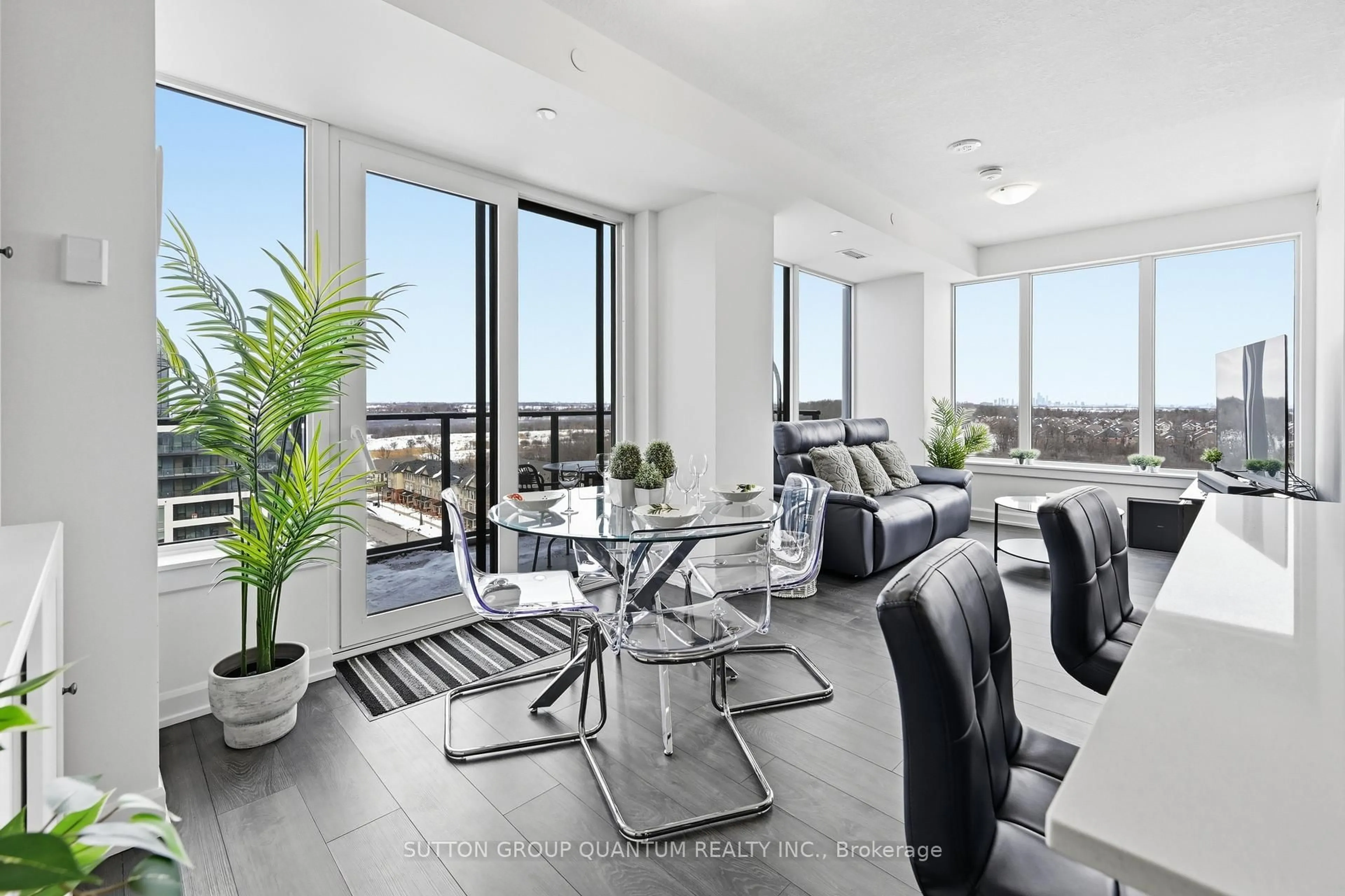 Dining room, unknown for 3200 William Coltson Ave #1004, Oakville Ontario L6H 7W6