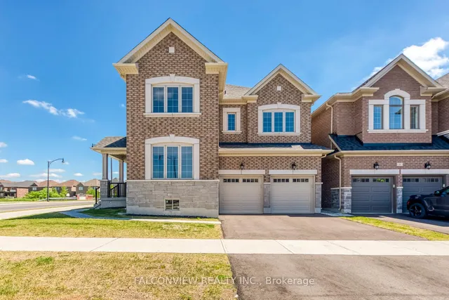 525 Remembrance Rd, Brampton 2