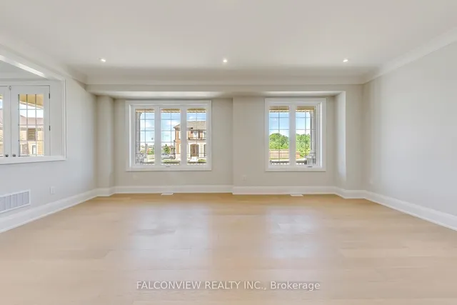 525 Remembrance Rd, Brampton 5