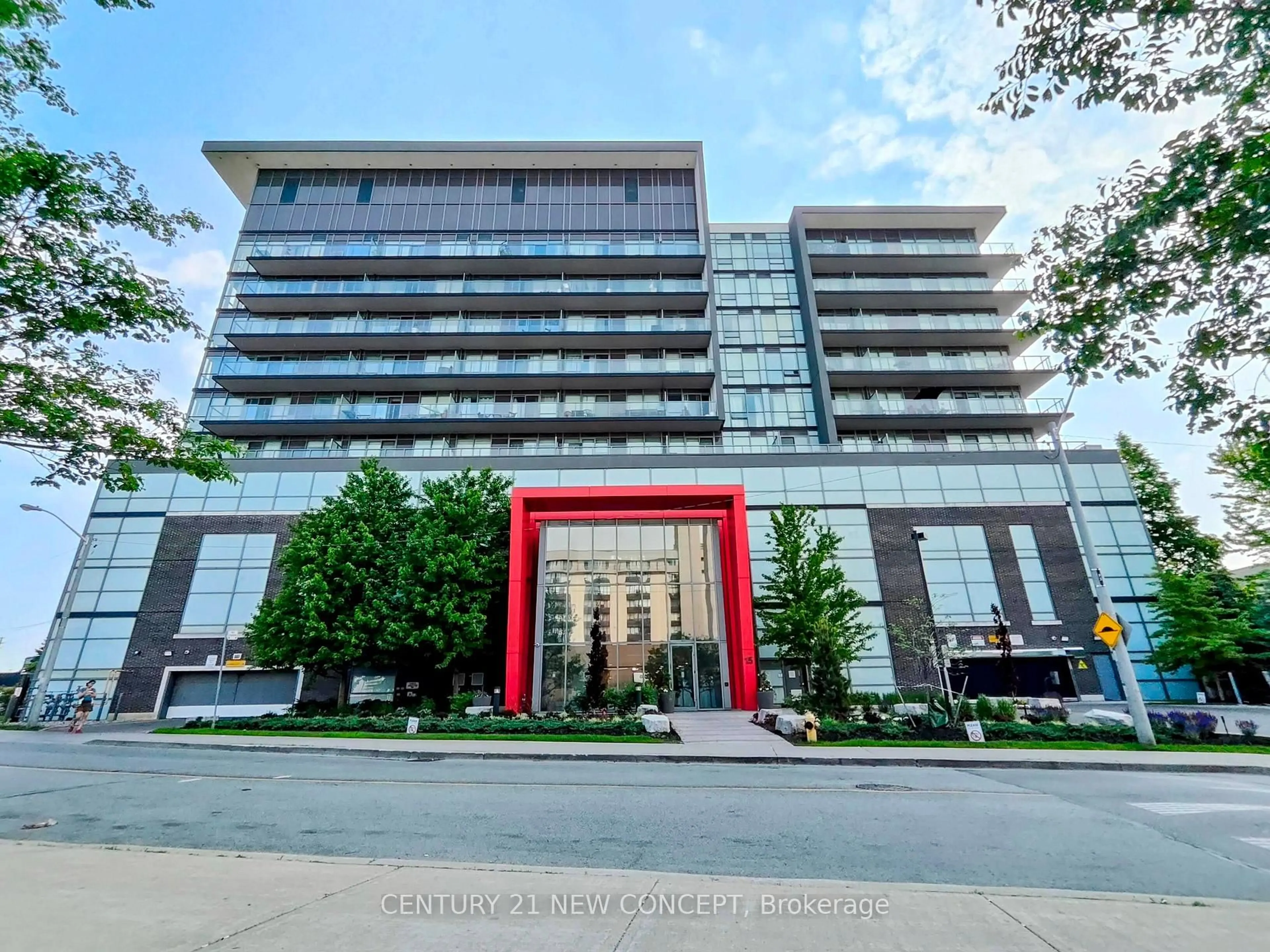 Indoor foyer for 15 James Finlay Way #703, Toronto Ontario M3M 0B3