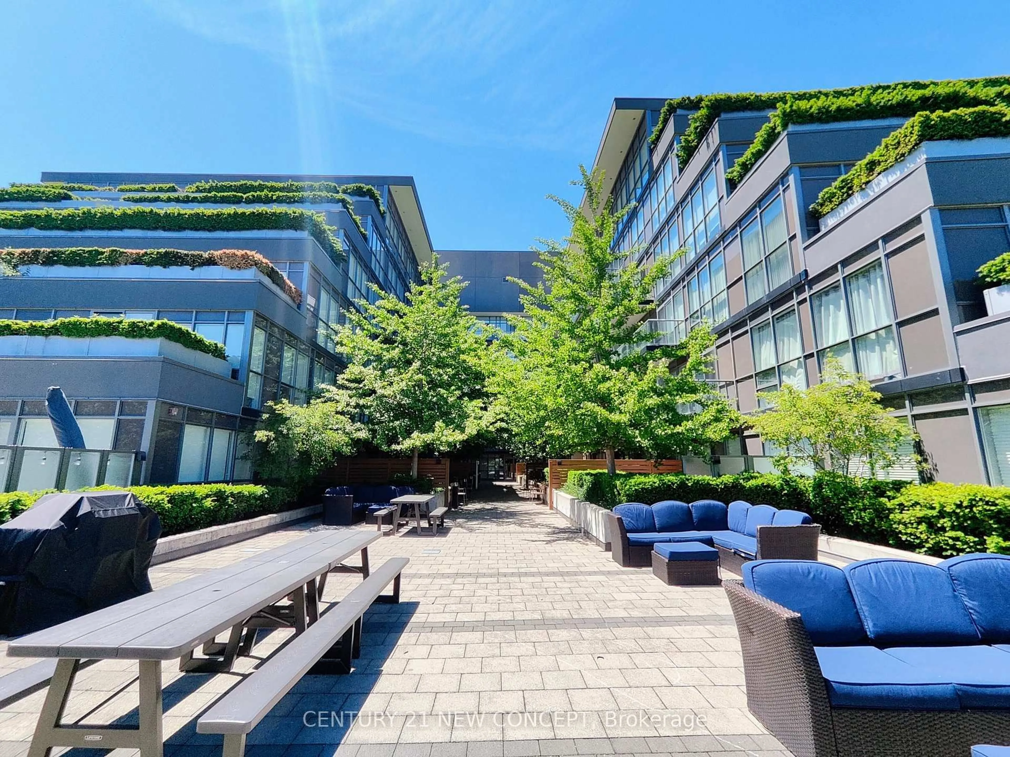 Patio, street for 15 James Finlay Way #703, Toronto Ontario M3M 0B3
