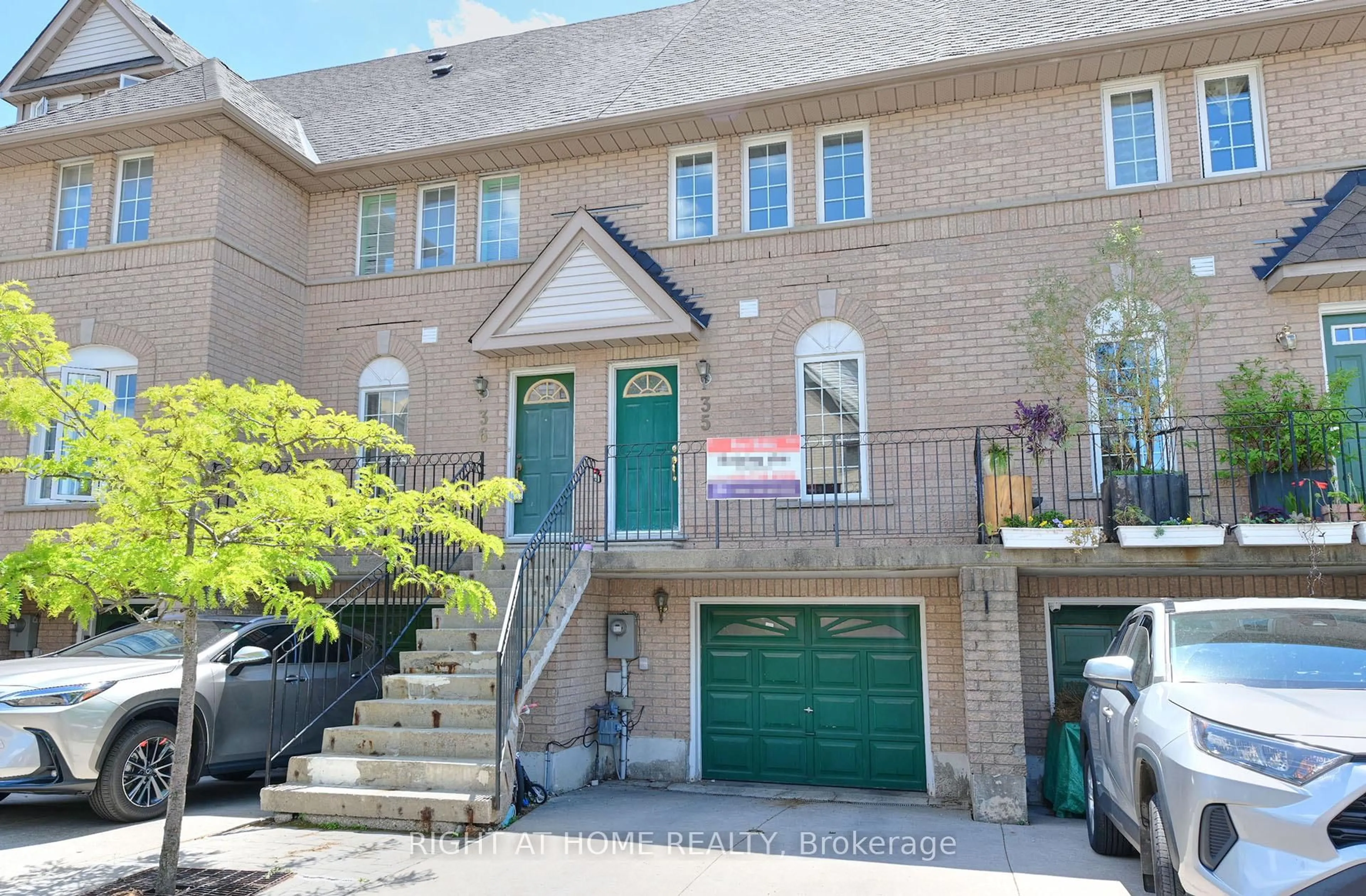 Unknown for 80 Strathaven Dr #35, Mississauga Ontario L5R 3V9