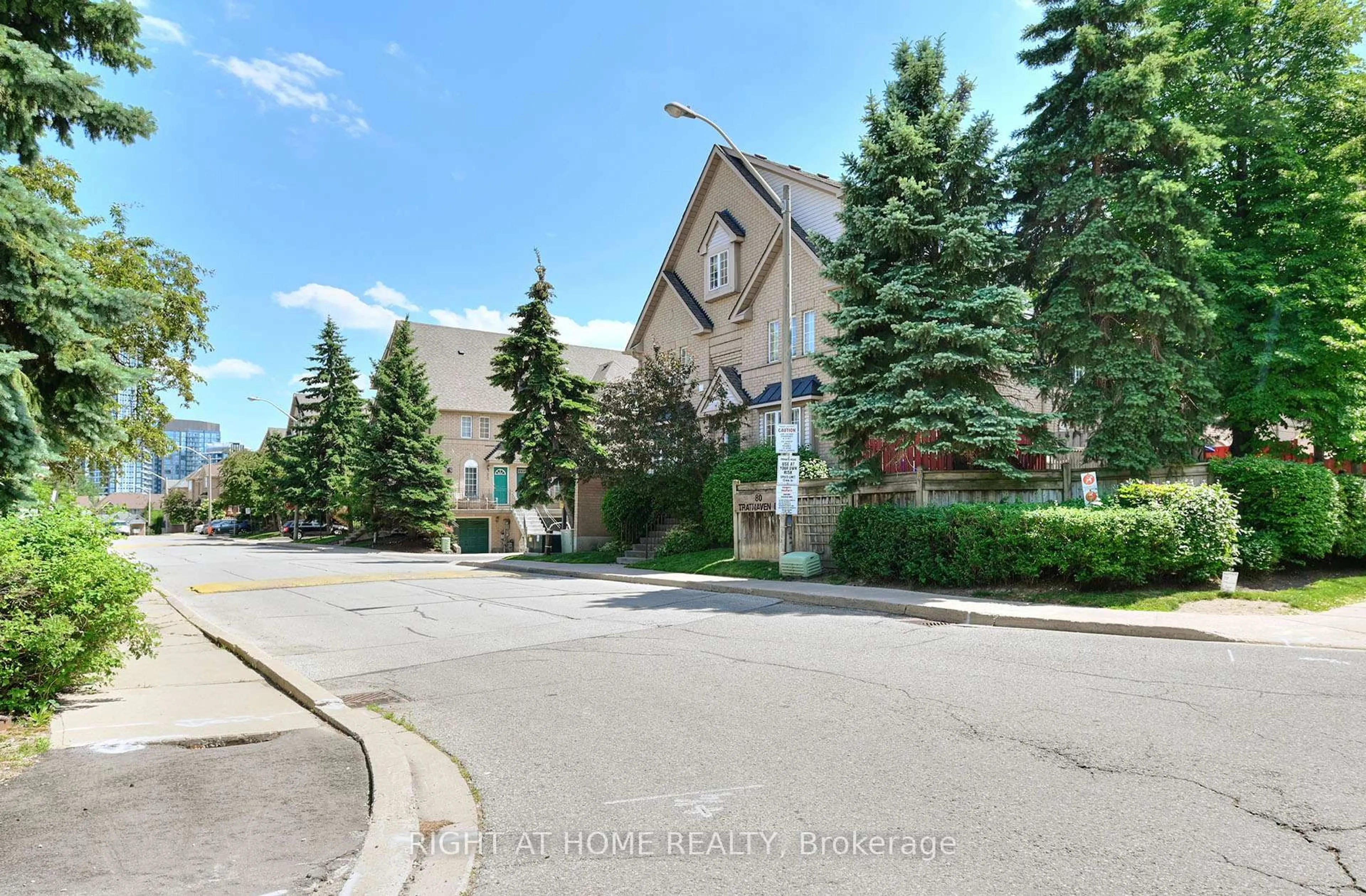 A pic from outside/outdoor area/front of a property/back of a property/a pic from drone, street for 80 Strathaven Dr #35, Mississauga Ontario L5R 3V9