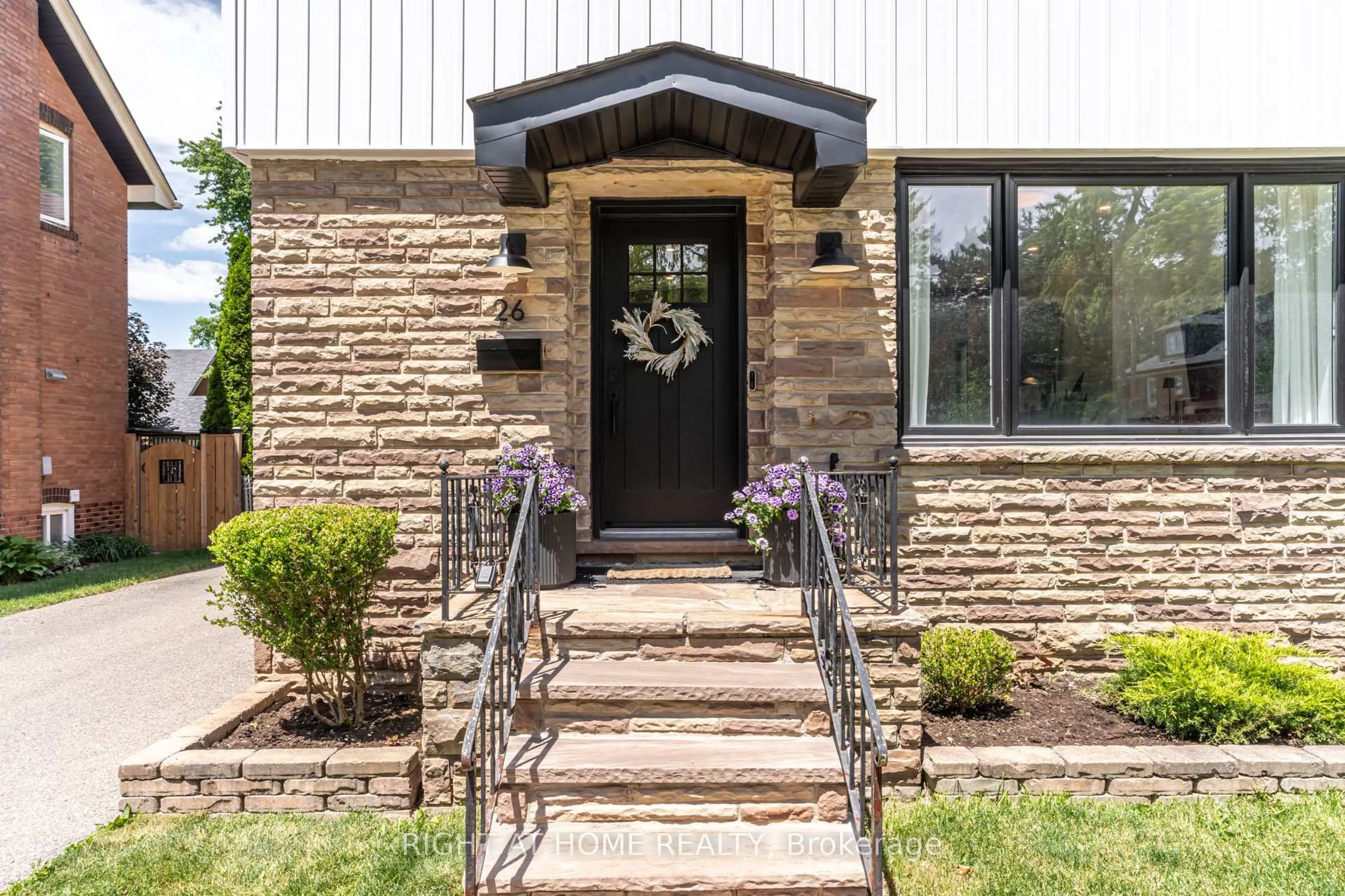 Home with brick exterior material, street for 26 Craig St, Brampton Ontario L6Y 1J1