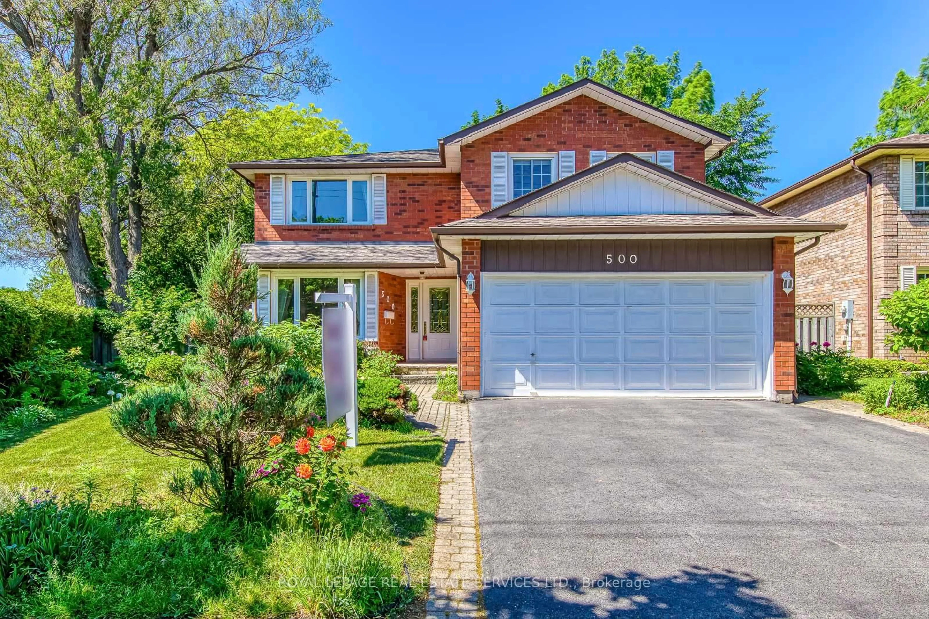 Home with brick exterior material, street for 500 Woodview Rd, Burlington Ontario L7N 3P9