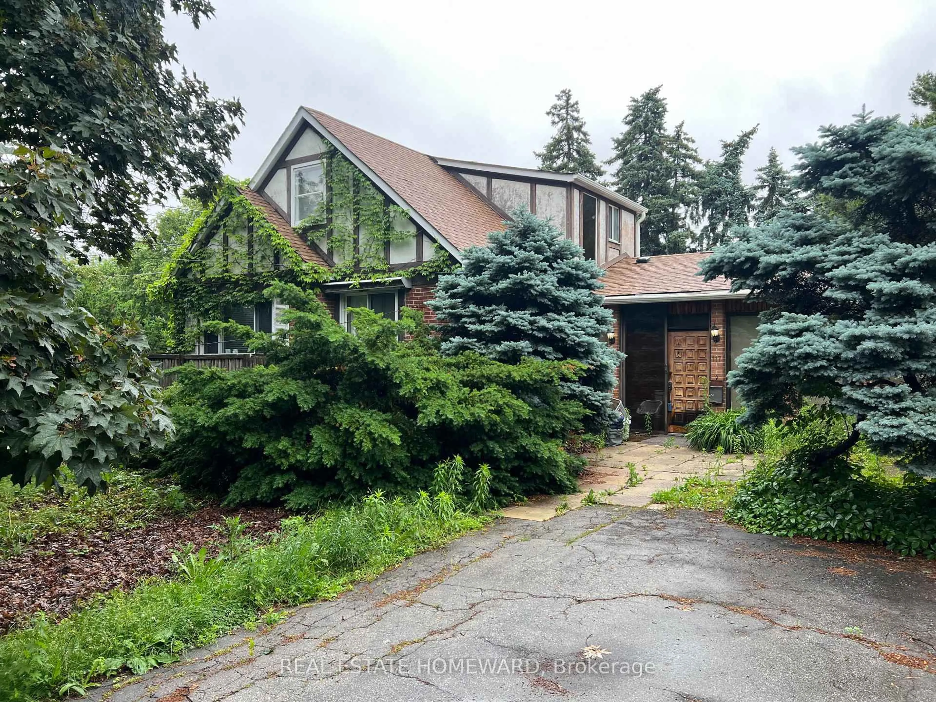 Unknown for 117 Warwood Rd, Toronto Ontario M9B 5B6