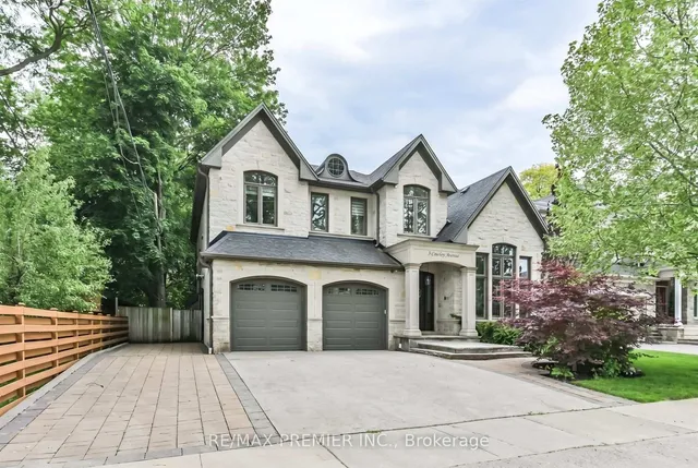 3 Cowley Ave, Toronto 2