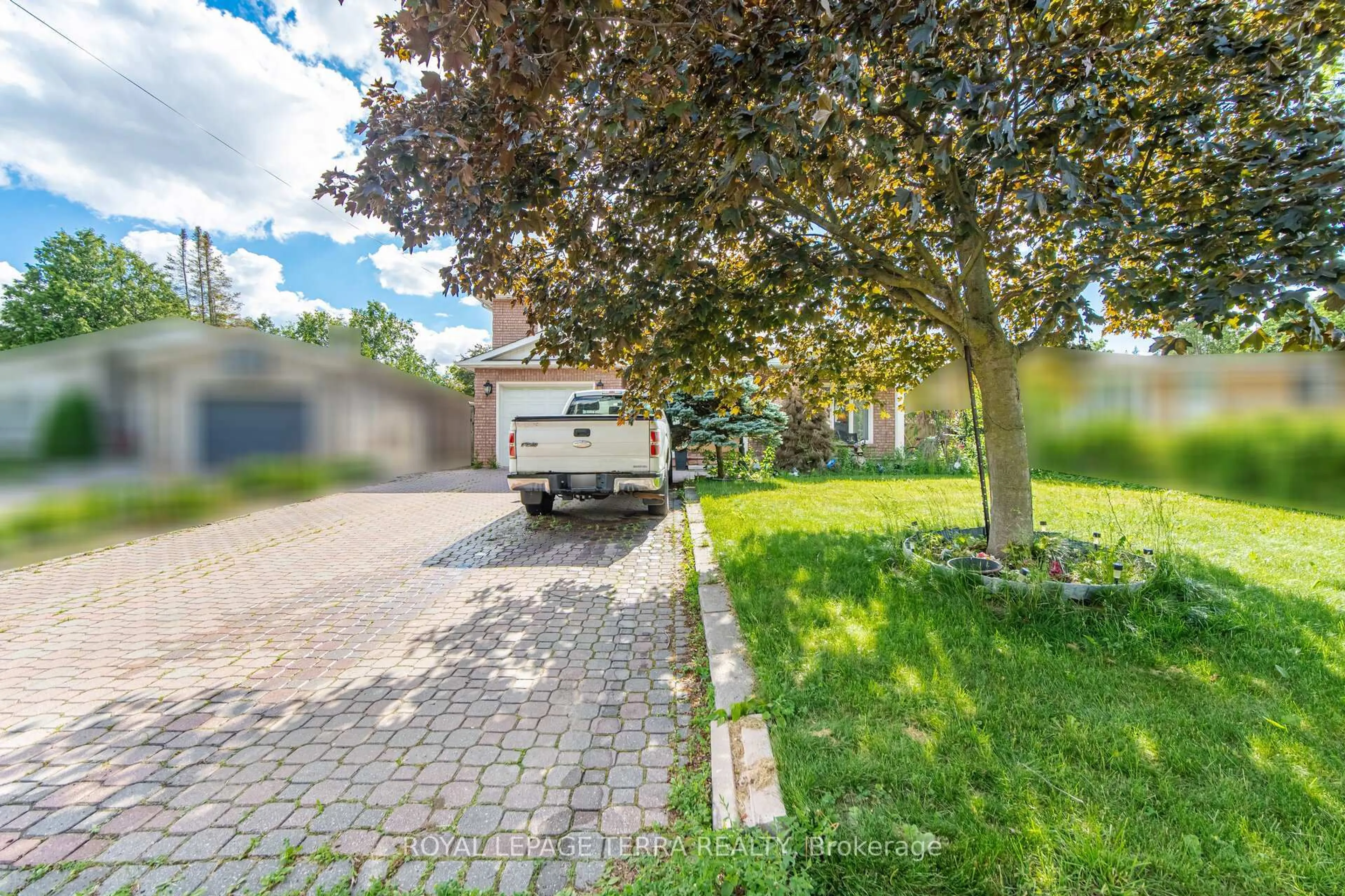 Unknown for 122 Verobeach Blvd, Toronto Ontario M9M 1R1
