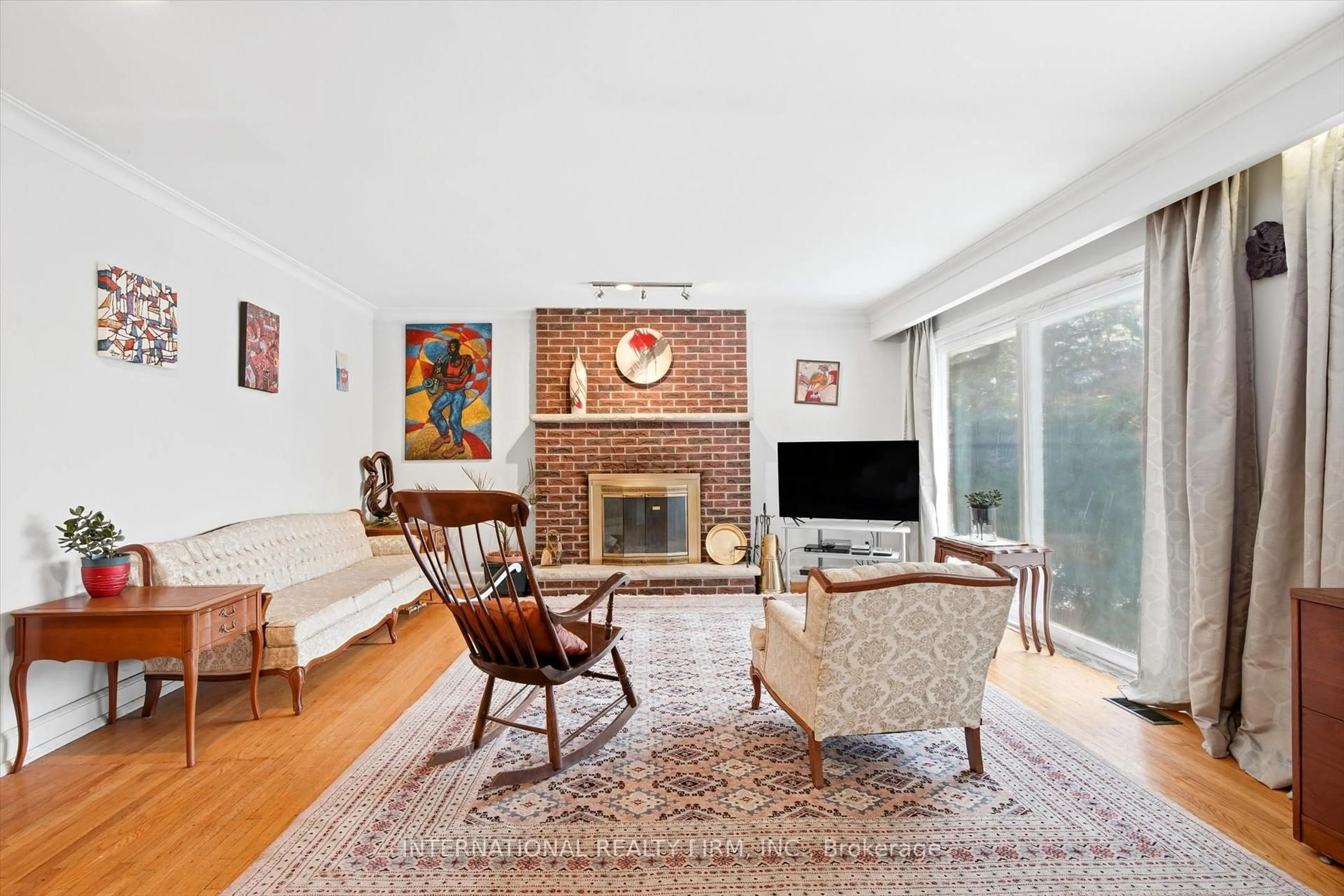 Living room with furniture, unknown for 84 Hadrian Dr, Toronto Ontario M9W 1V4