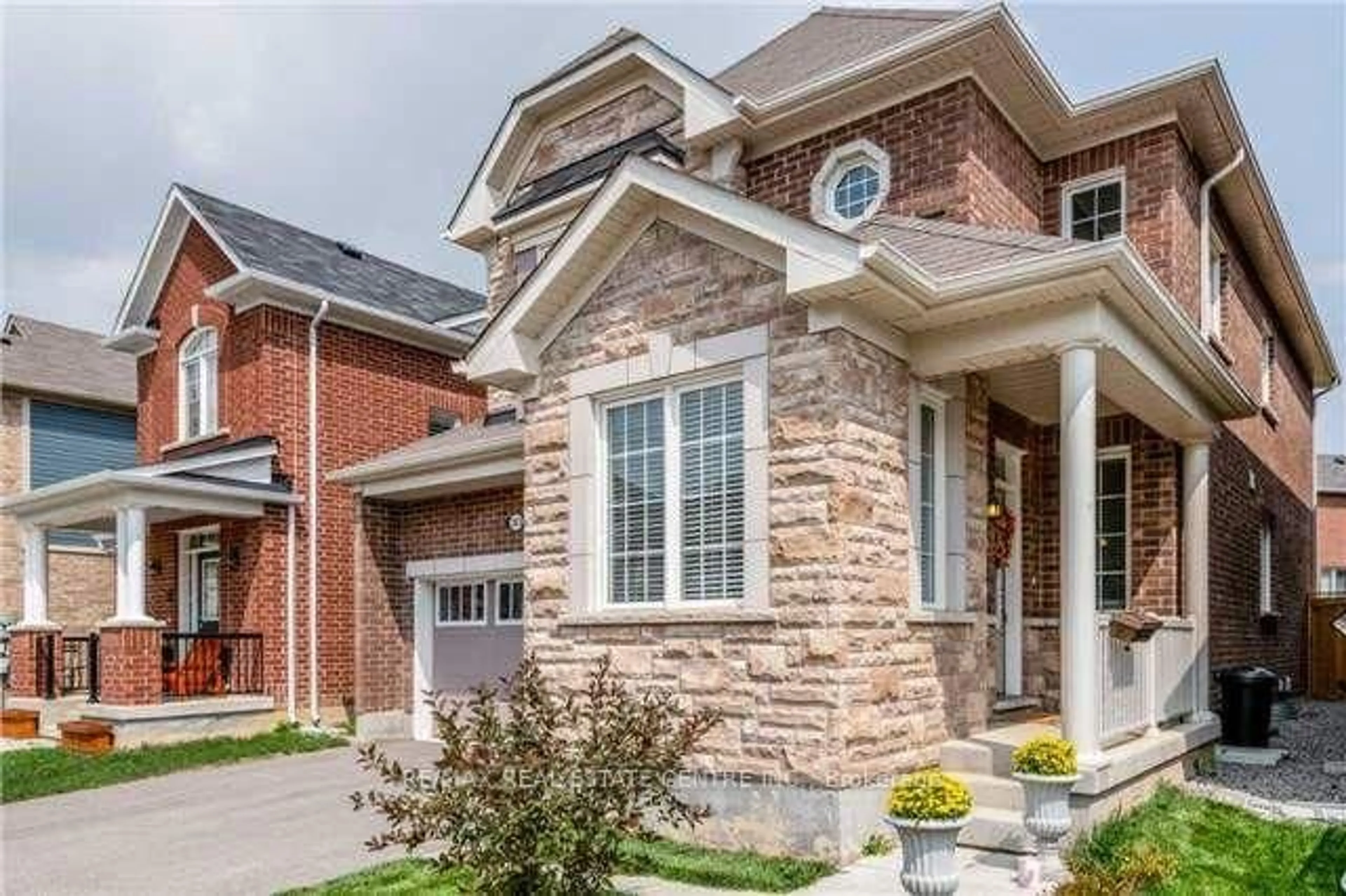 Home with brick exterior material, street for 353 CEDAR HEDGE Rd, Milton Ontario L9T 8Y4