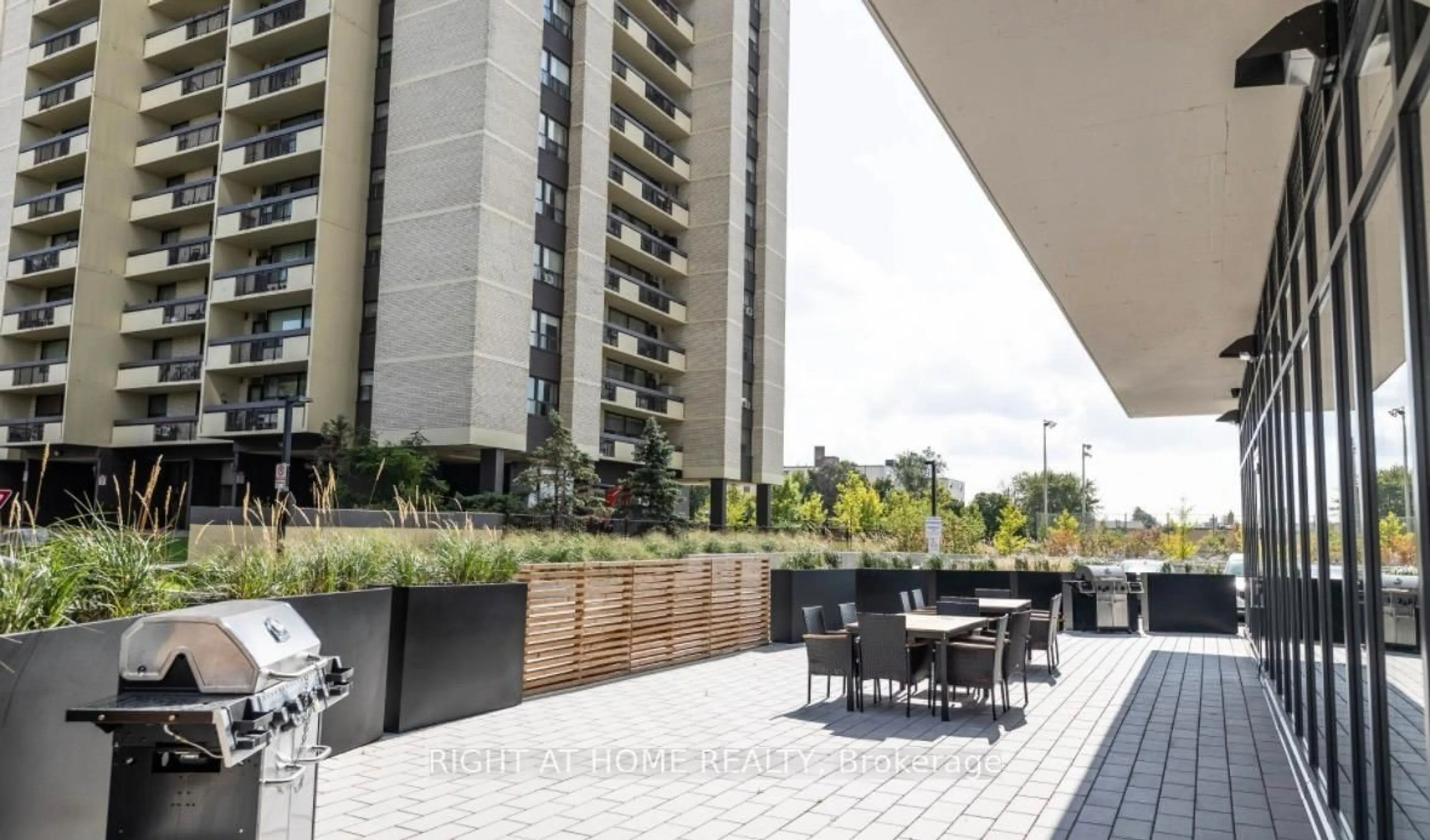 Patio, unknown for 1461 Lawrence ave W Ave #1801, Toronto Ontario M6L 1B3
