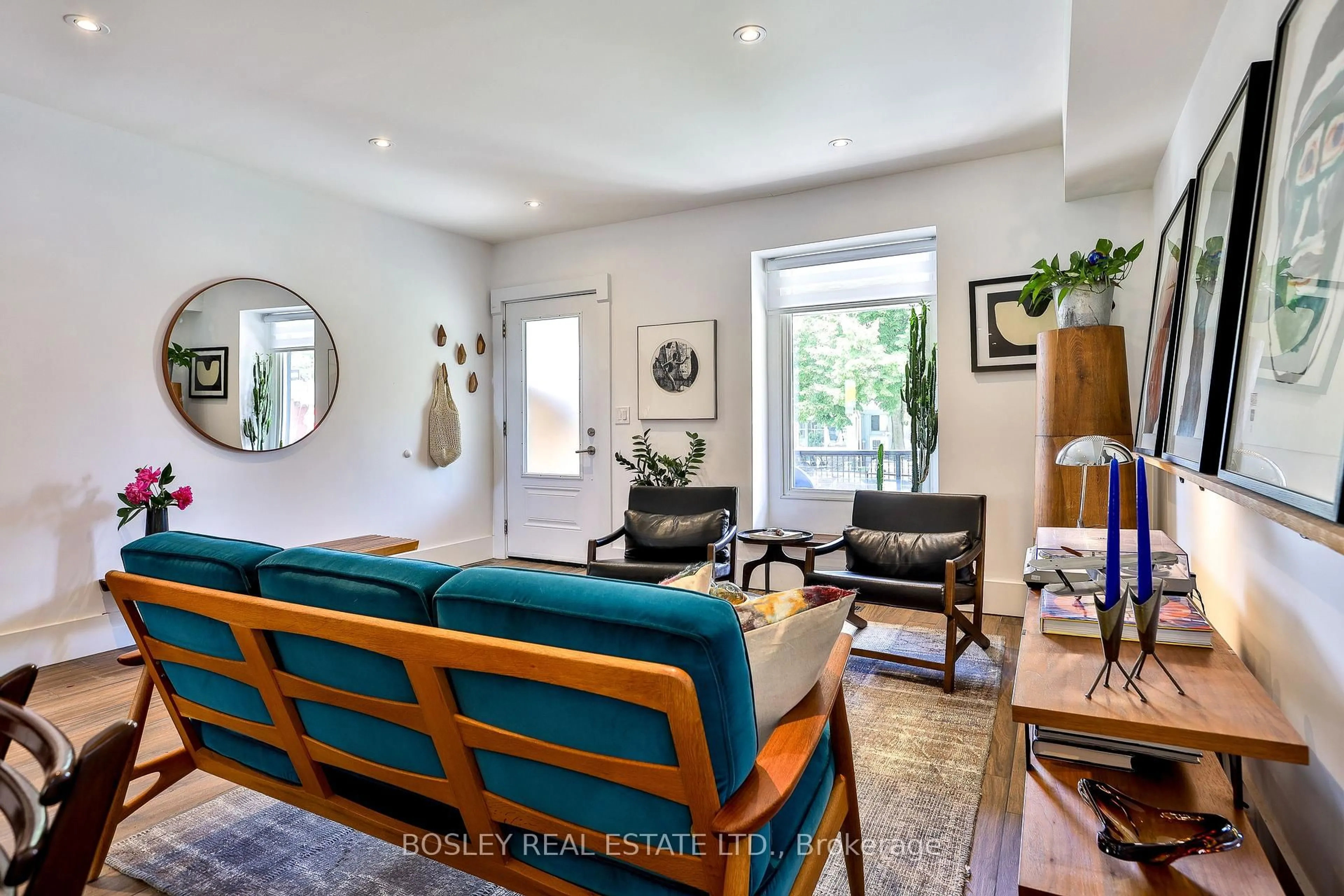 Living room with furniture, unknown for 121 Blackthorn Ave, Toronto Ontario M6N 3H4