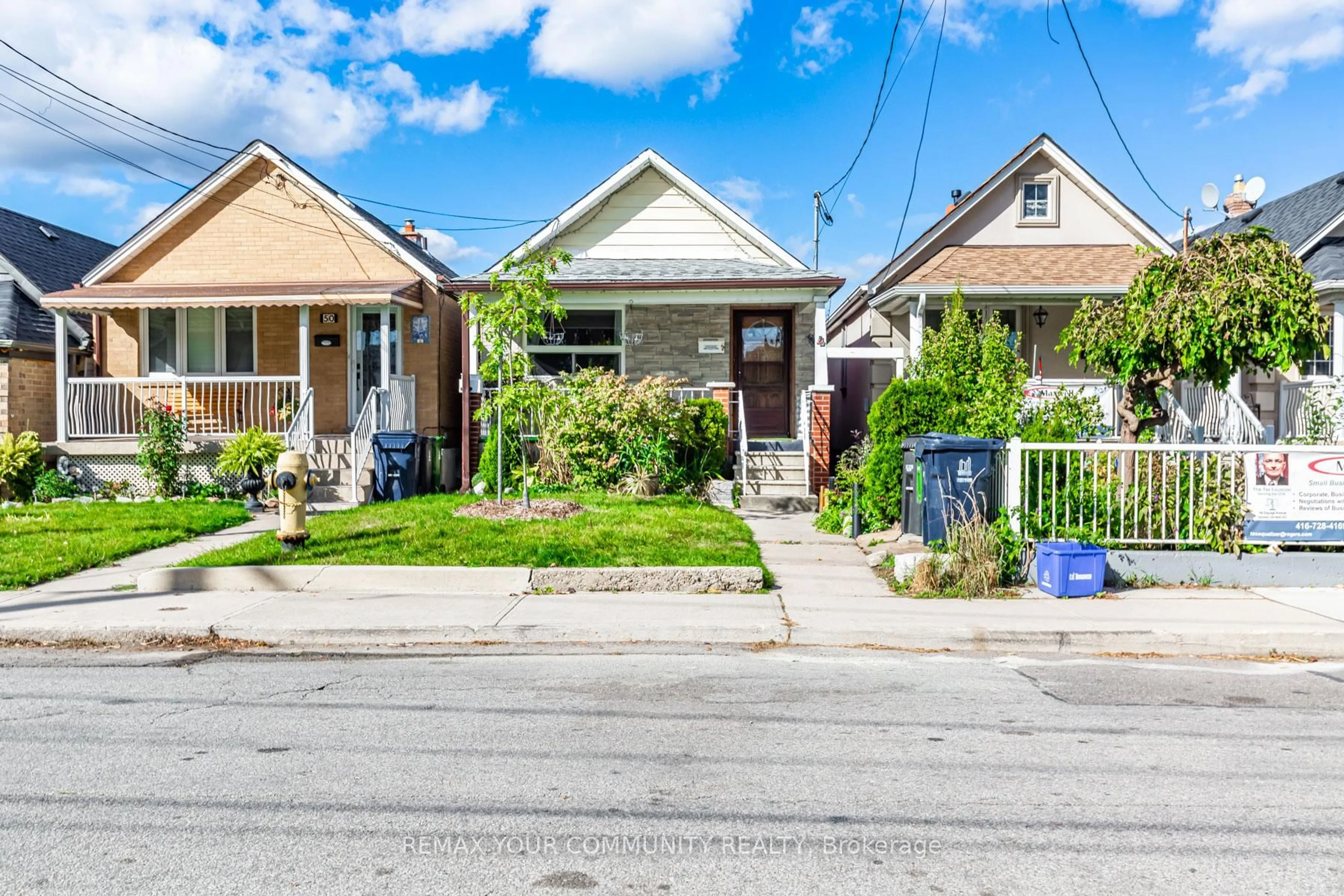 Unknown for 48 CAYUGA Ave, Toronto Ontario M6N 2G1