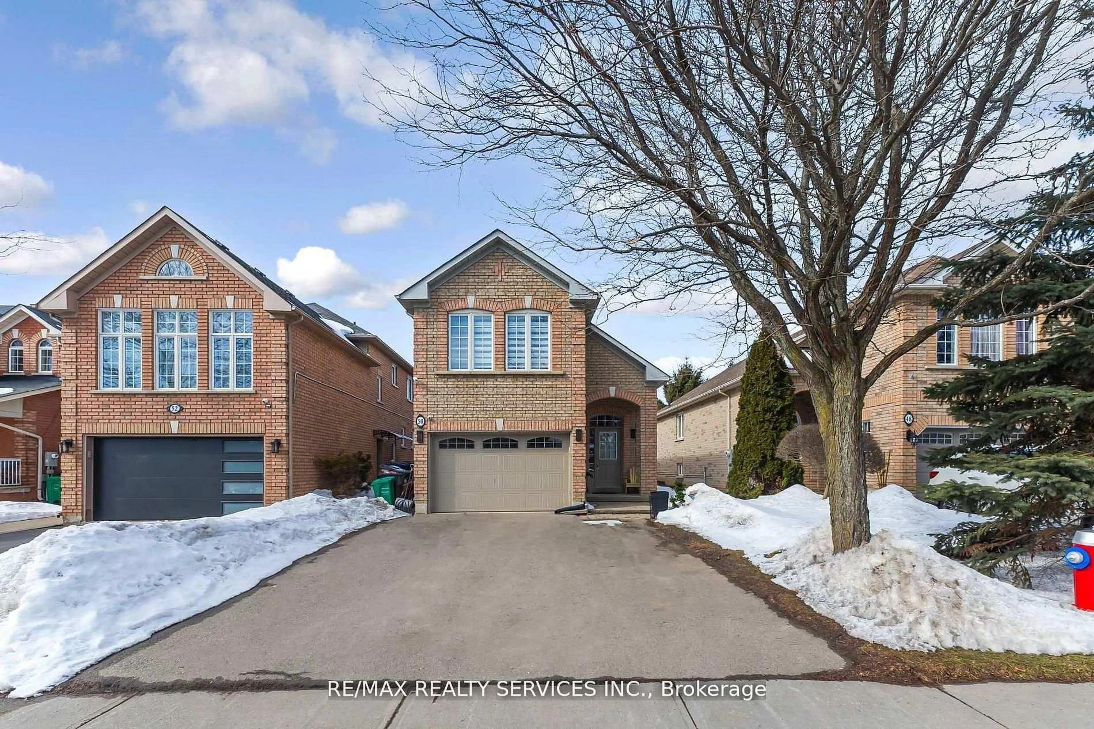 Home with brick exterior material, street for 50 Sunny Glen Cres, Brampton Ontario L7A 2C6