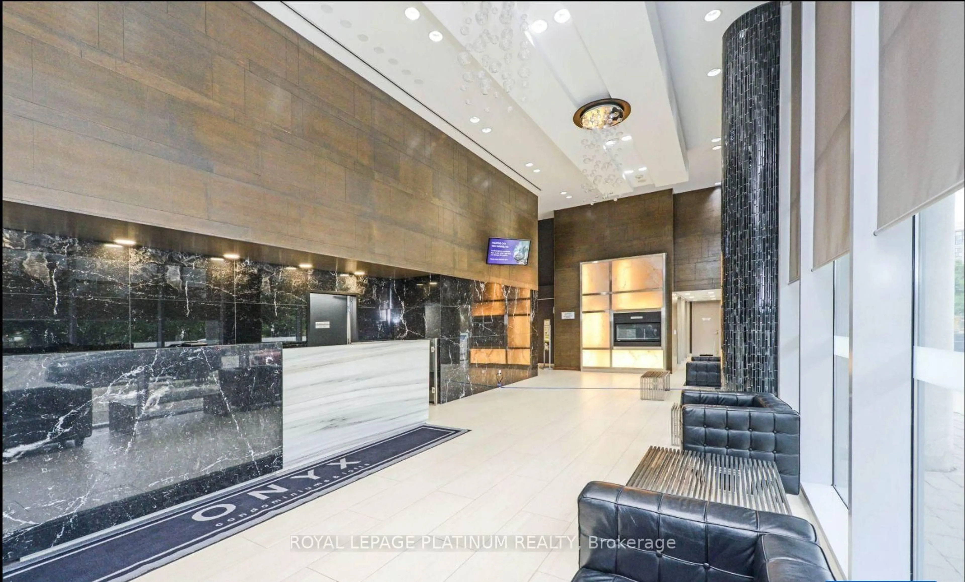 Lobby for 223 Webb Dr #1202, Mississauga Ontario L5B 0E8