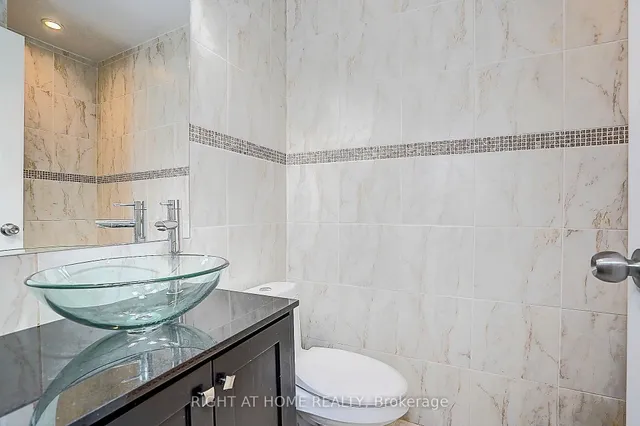 3025 The credit woodlands Dr #109, Mississauga 4