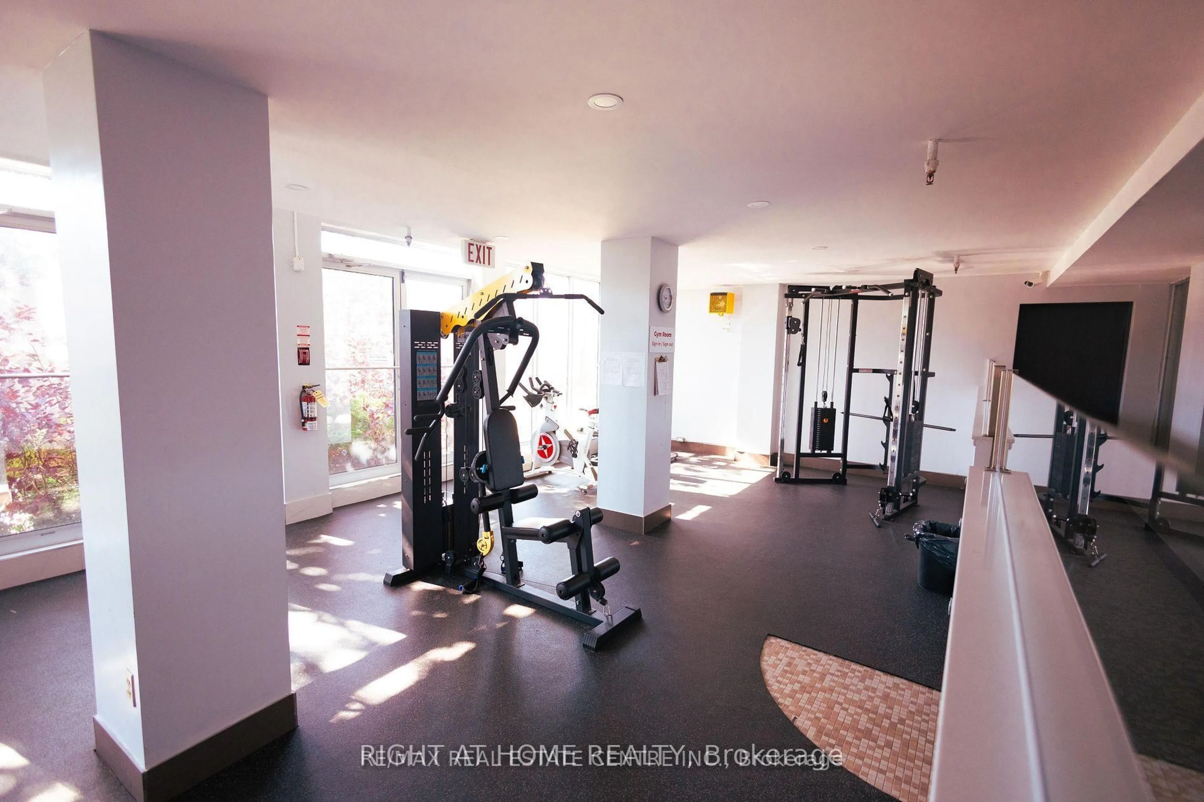 Gym or fitness room for 3025 The credit woodlands Dr #109, Mississauga Ontario L5C 2V3