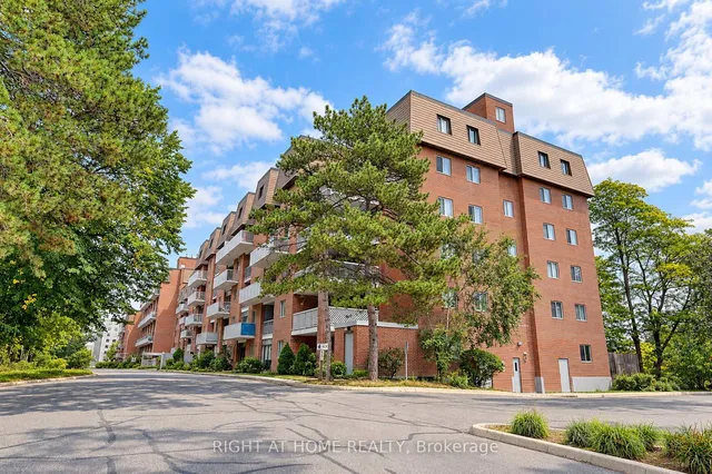 3025 The credit woodlands Dr #109, Mississauga 2