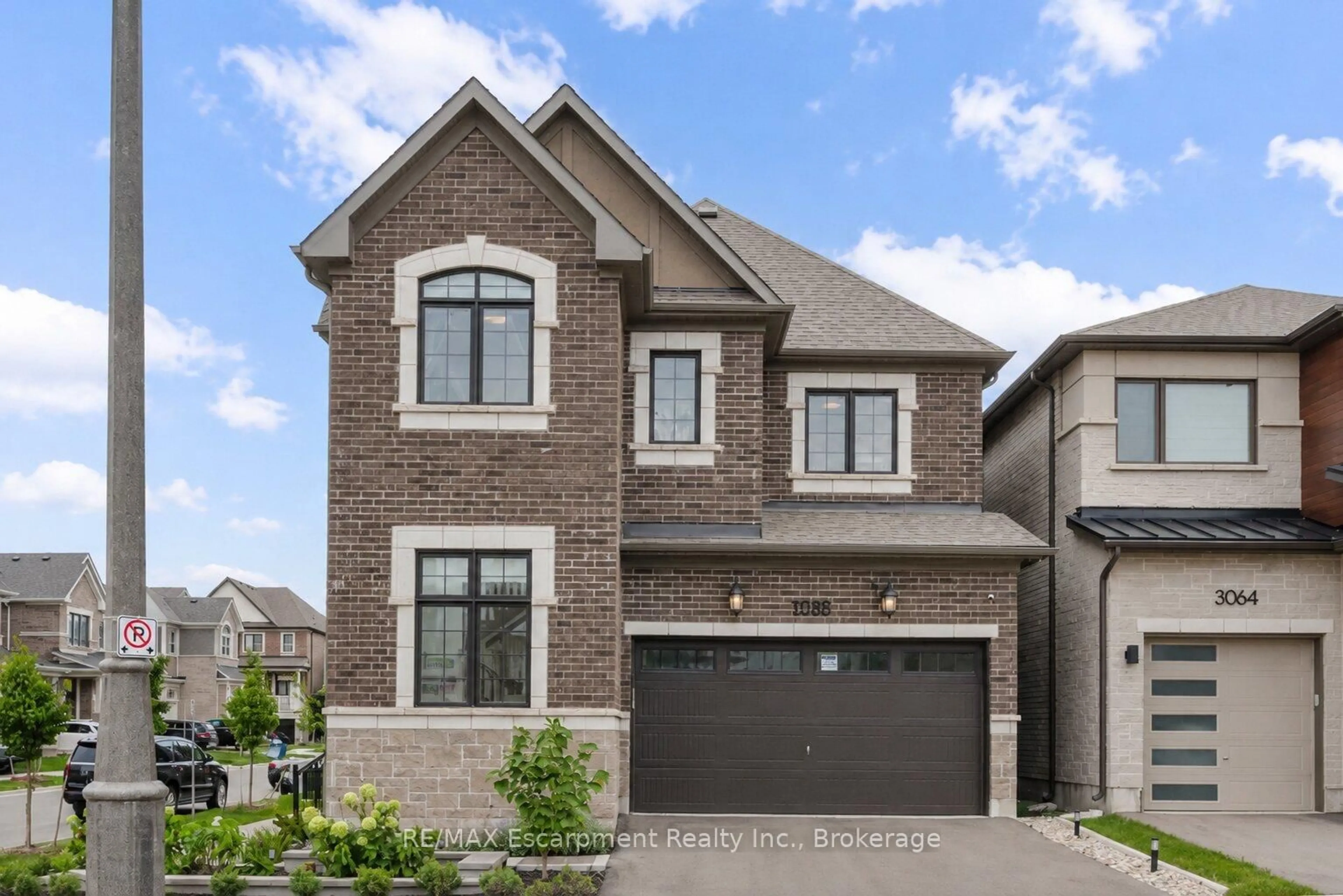 Home with brick exterior material, street for 1388 AYMOND Cres, Oakville Ontario L6H 7W9