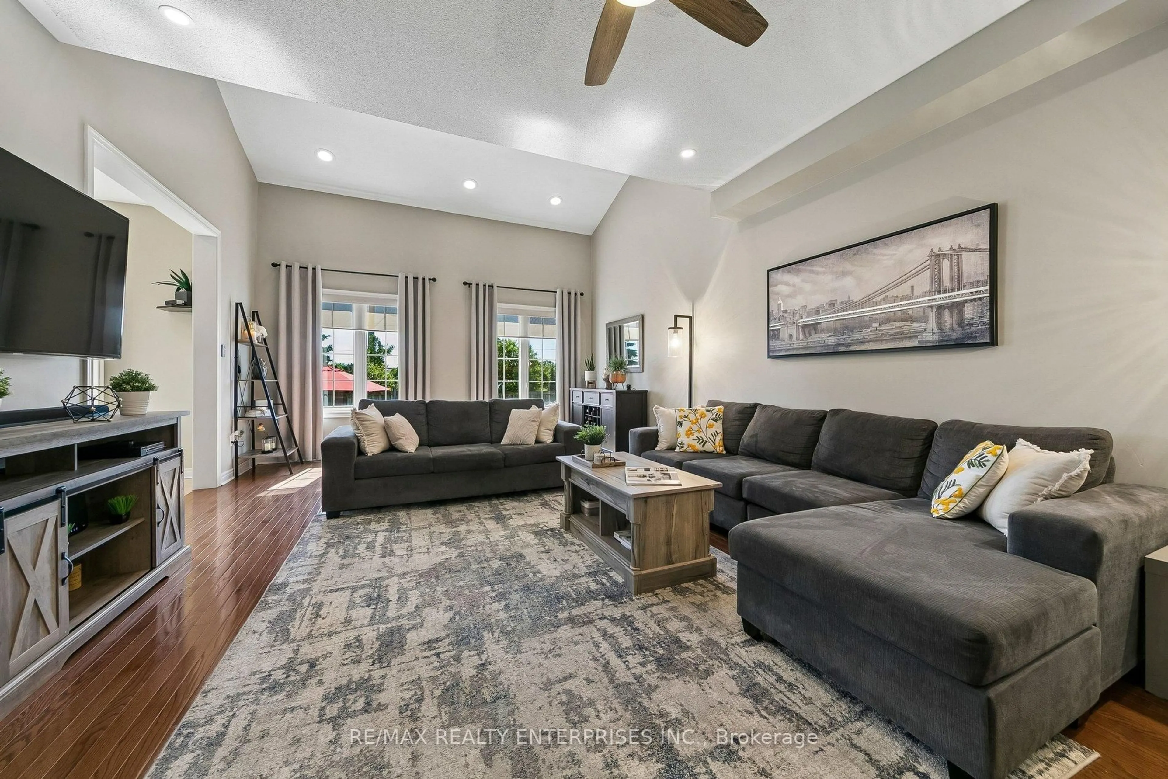 Living room with furniture, unknown for 48 Spotted Owl Cres, Brampton Ontario L7A 0J9