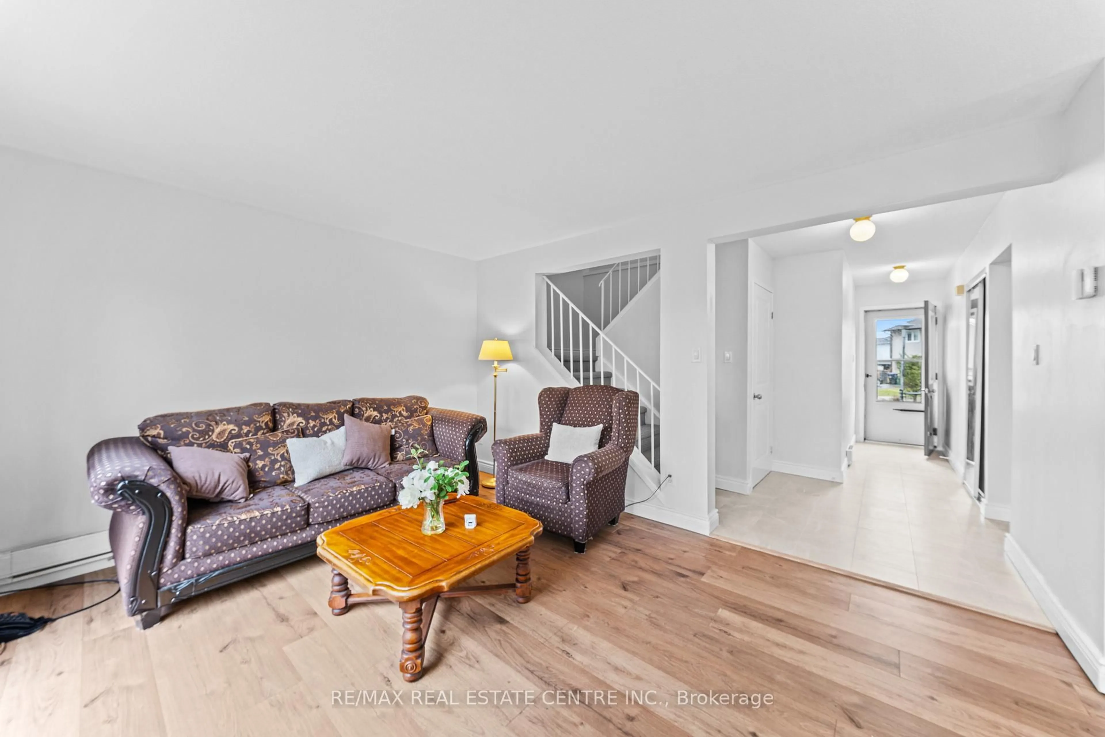 Living room with furniture, unknown for 13 Gold Pine Crt, Brampton Ontario L6S 2K6