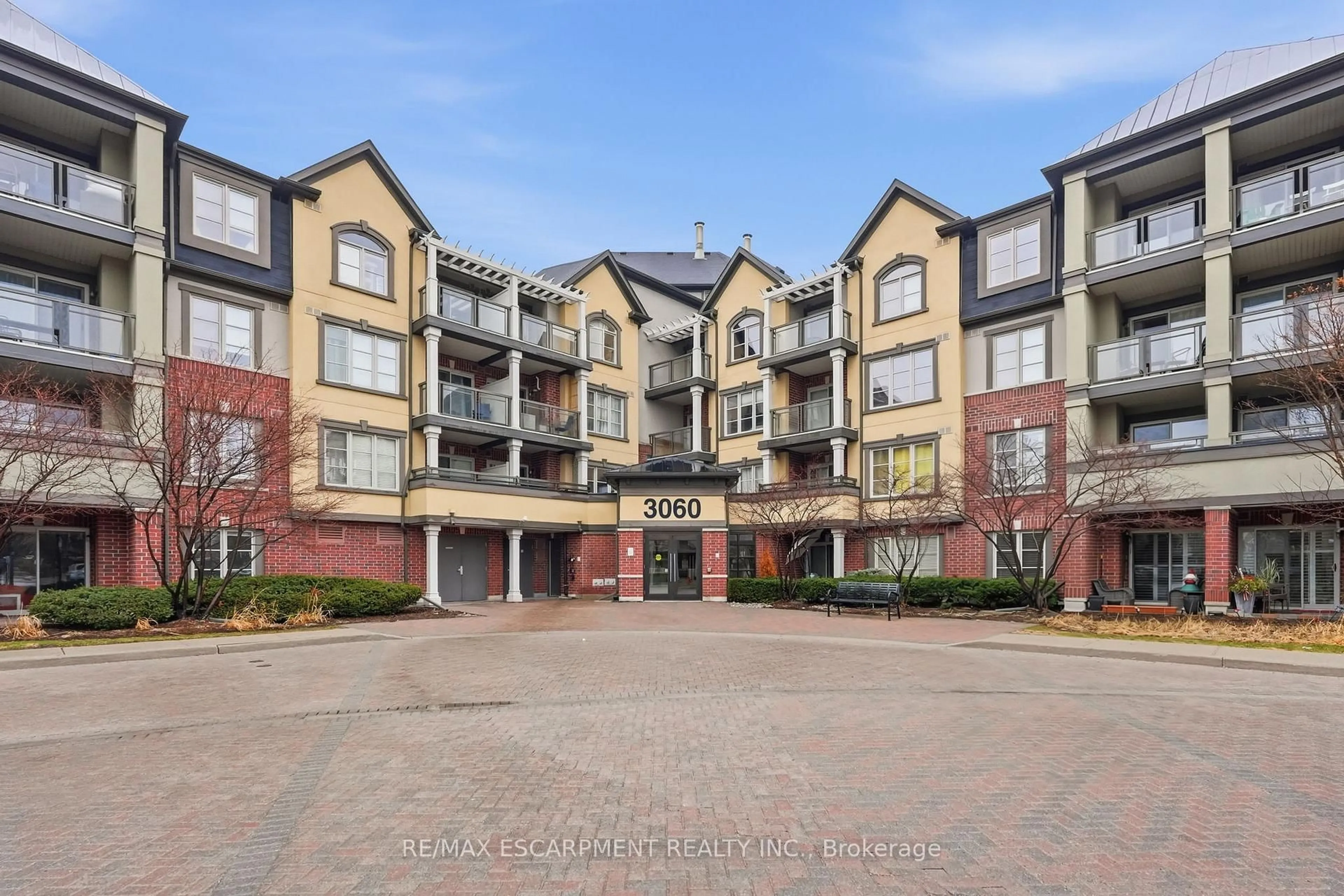 Unknown for 3060 Rotary Way #226, Burlington Ontario L7M 0G9
