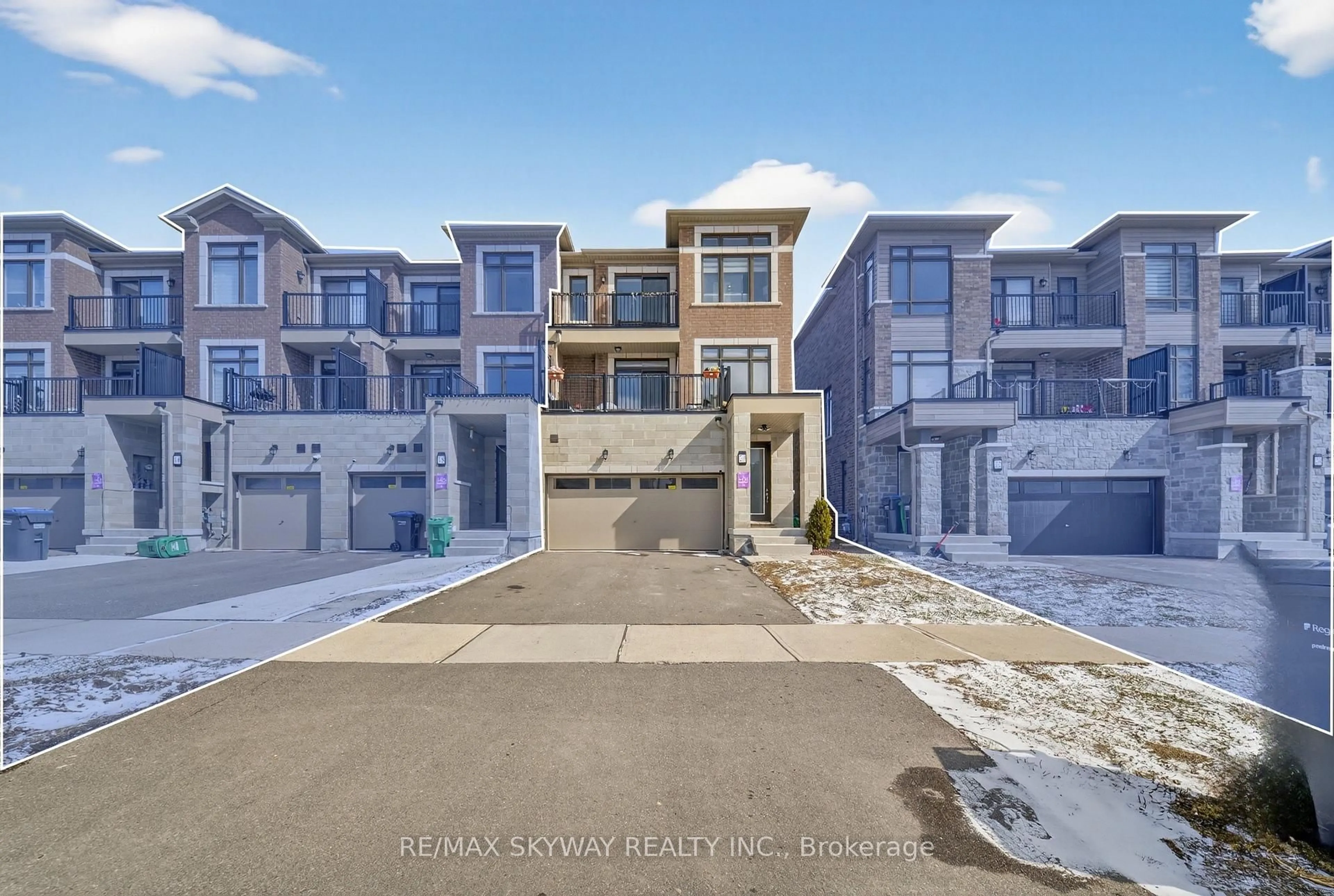 A pic from outside/outdoor area/front of a property/back of a property/a pic from drone, street for 20 Ravenbury St, Brampton Ontario L6P 4P5