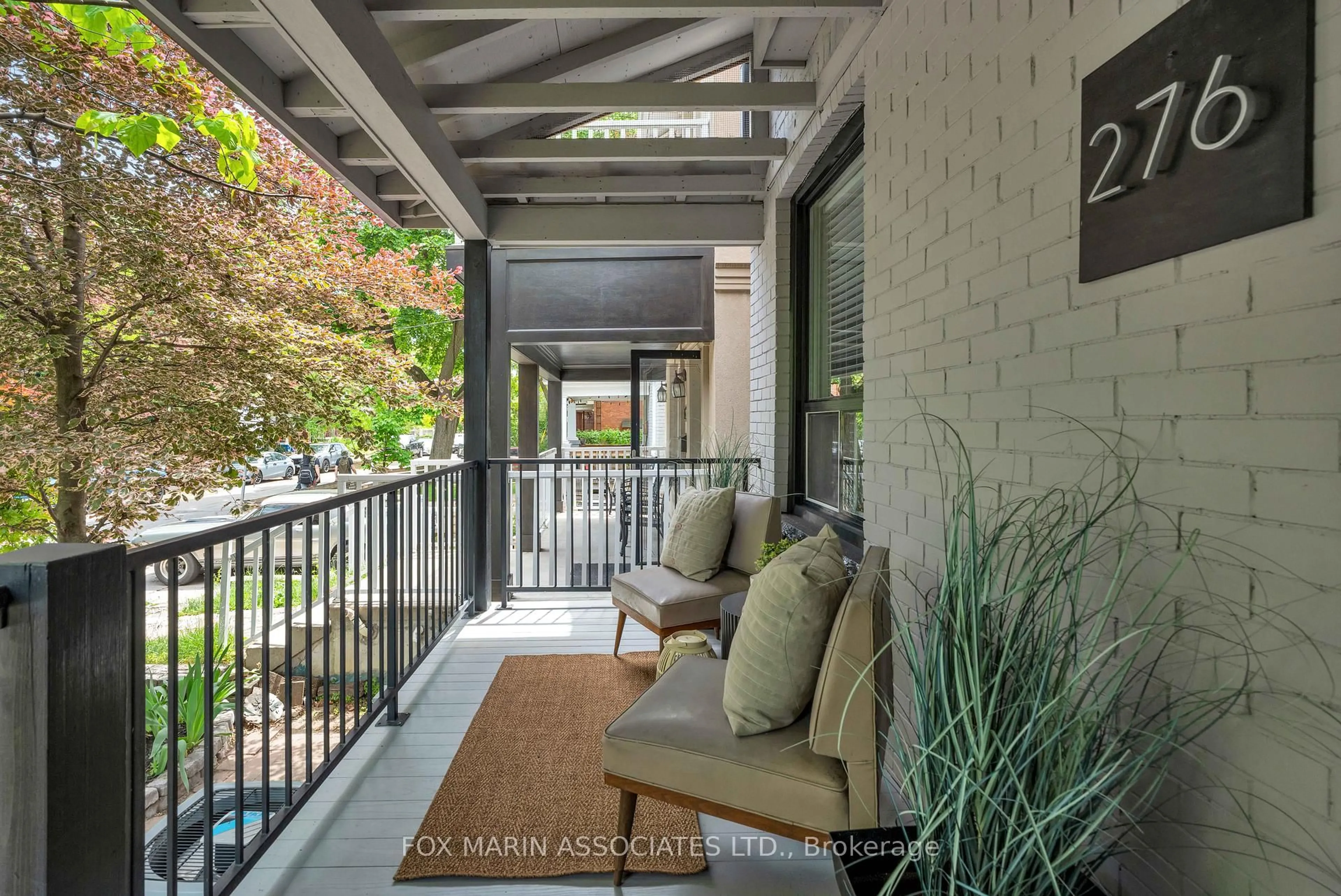 Patio, street for 276 Perth Ave, Toronto Ontario M6P 3Y2