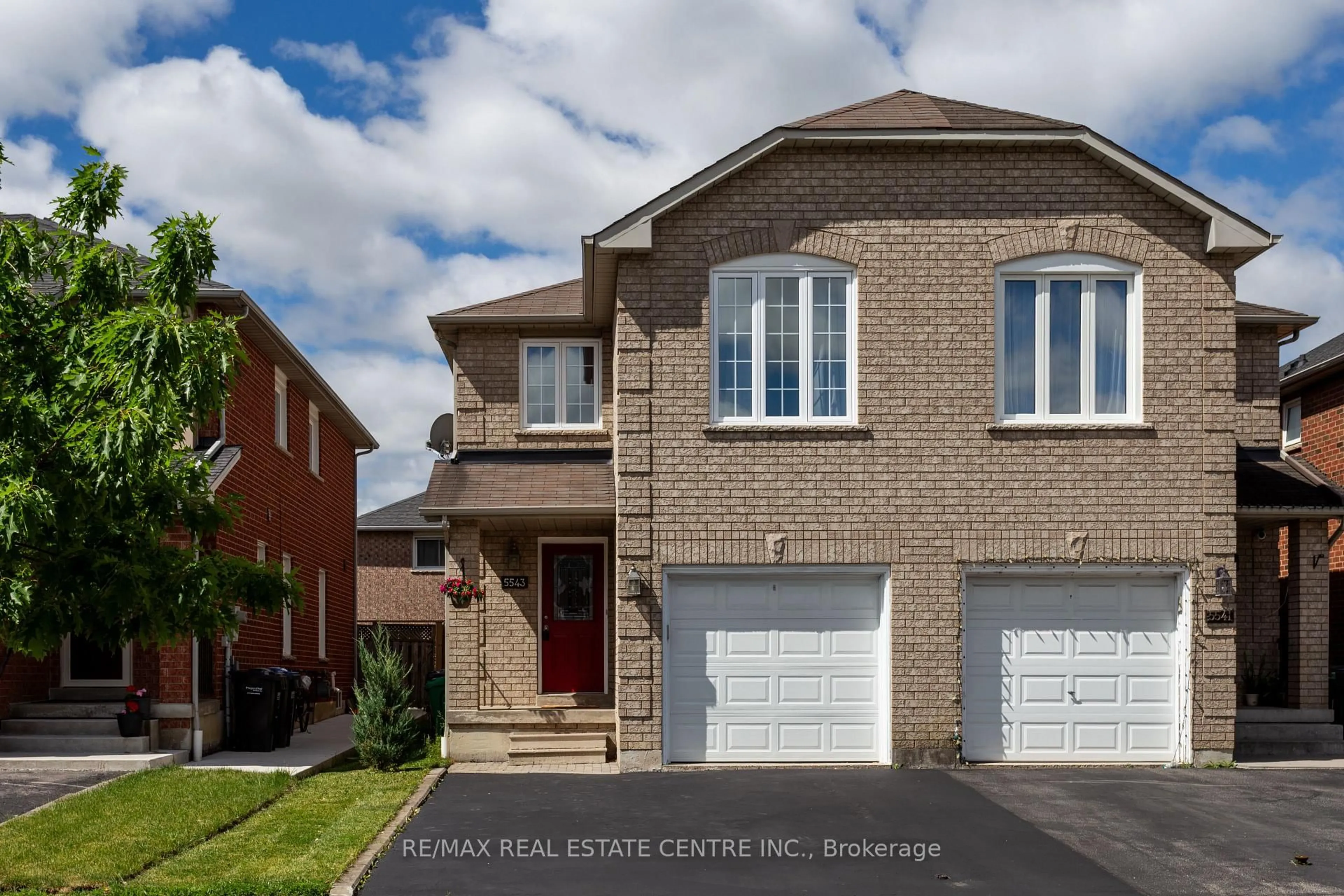 Home with brick exterior material, street for 5543 Antrex Cres, Mississauga Ontario L4Z 3T8