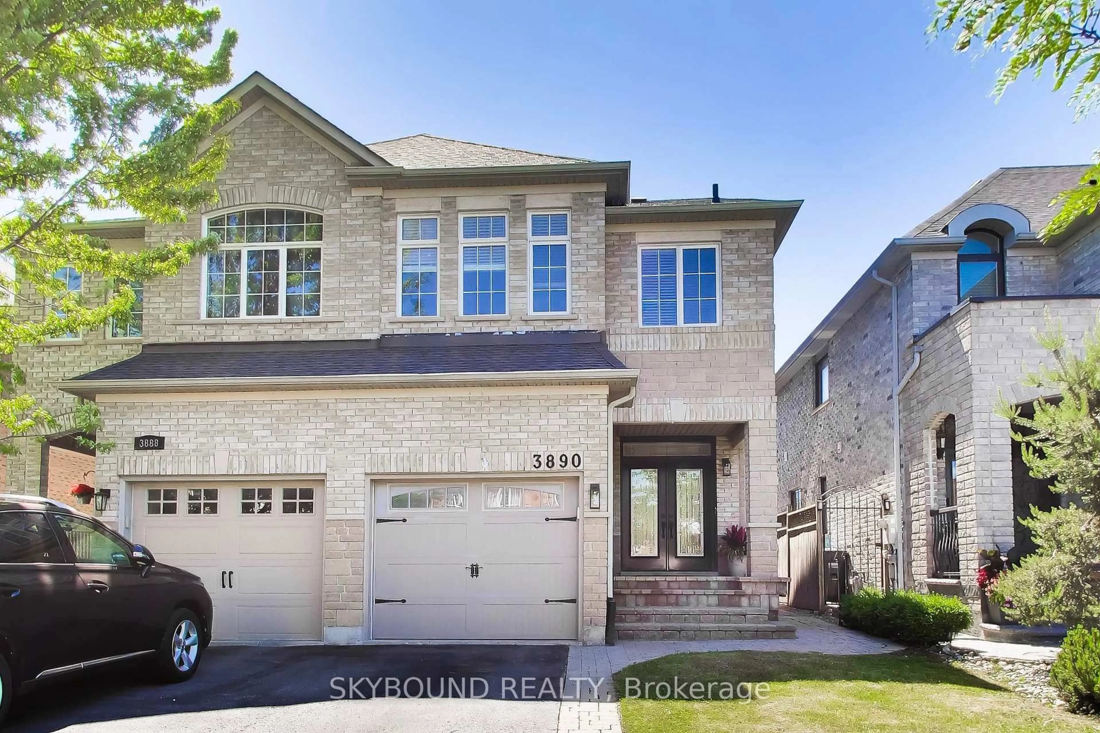 Home with brick exterior material, street for 3890 McDowell Dr, Mississauga Ontario L5M 6P2
