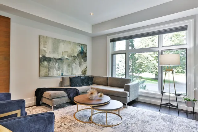 262 Maple Grove Dr, Oakville 5