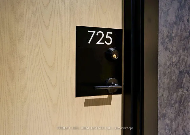 2300 ST CLAIR Ave #725, Toronto 4
