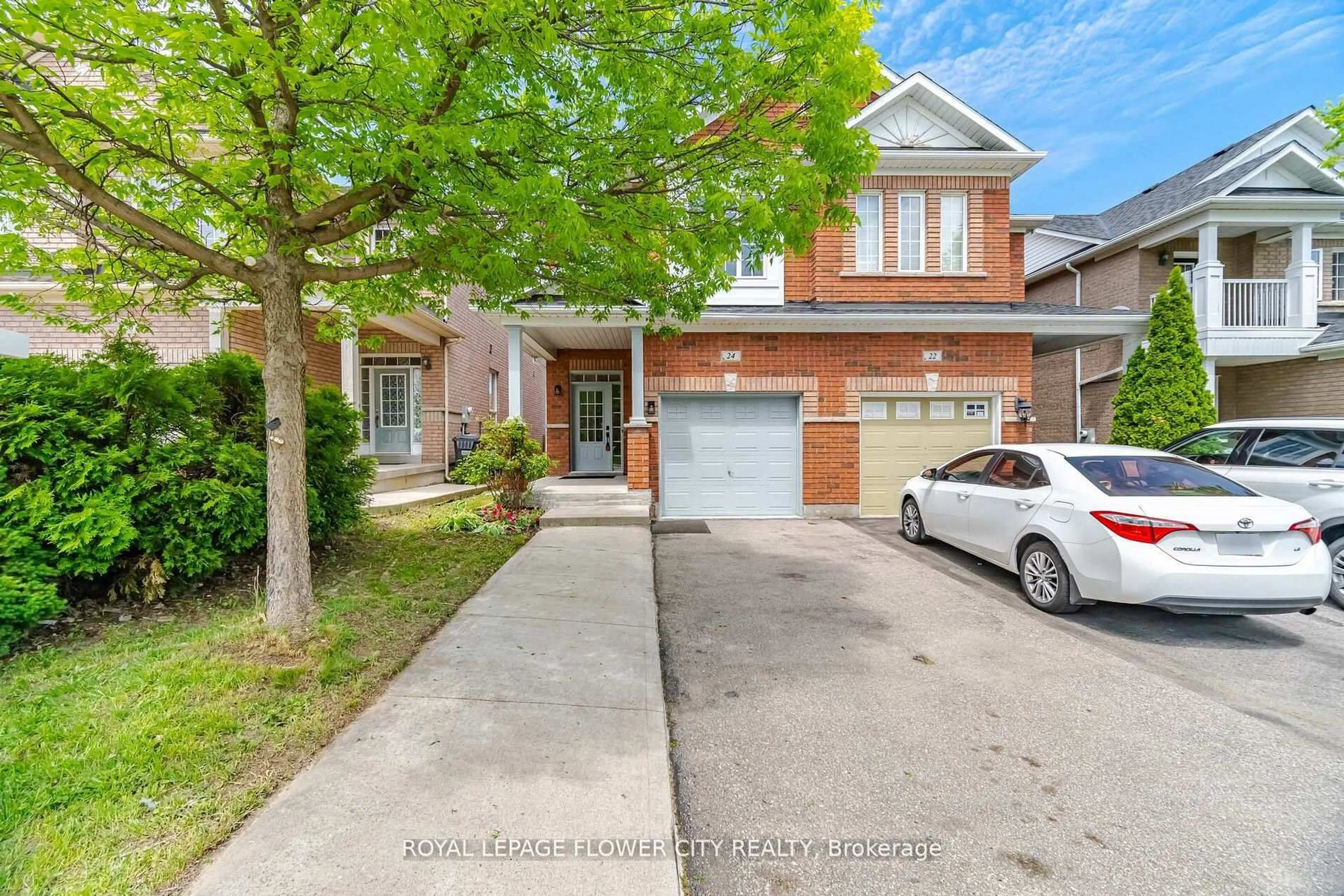 Home with brick exterior material, street for 24 Martree Cres, Brampton Ontario L6V 4R3
