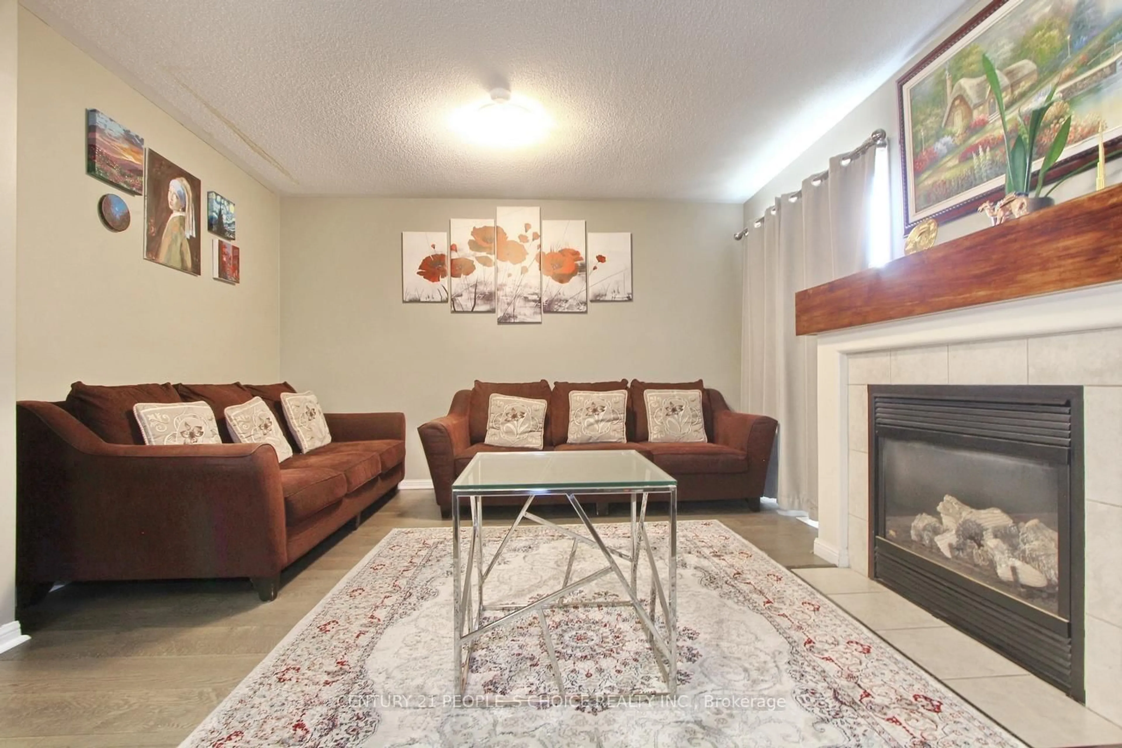Living room with furniture, unknown for 111 Dunlop Crt, Brampton Ontario L6X 5A6