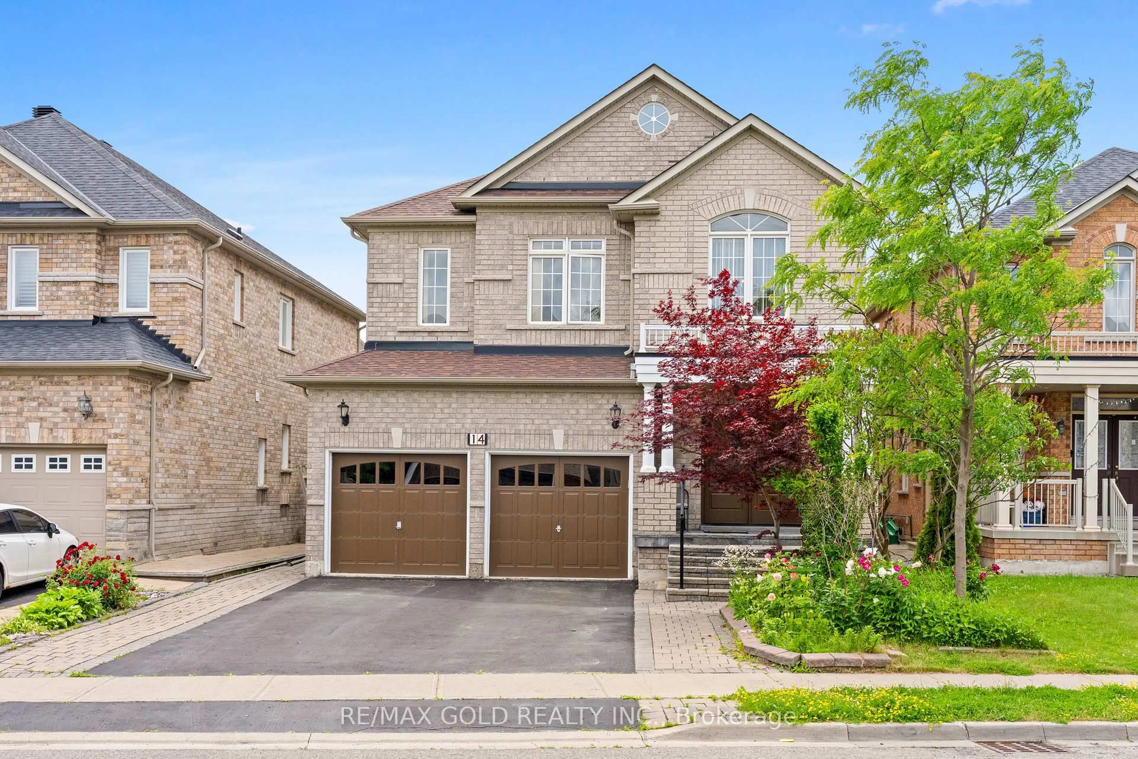Home with brick exterior material, street for 14 Dovehaven Cres, Brampton Ontario L6P 2H7