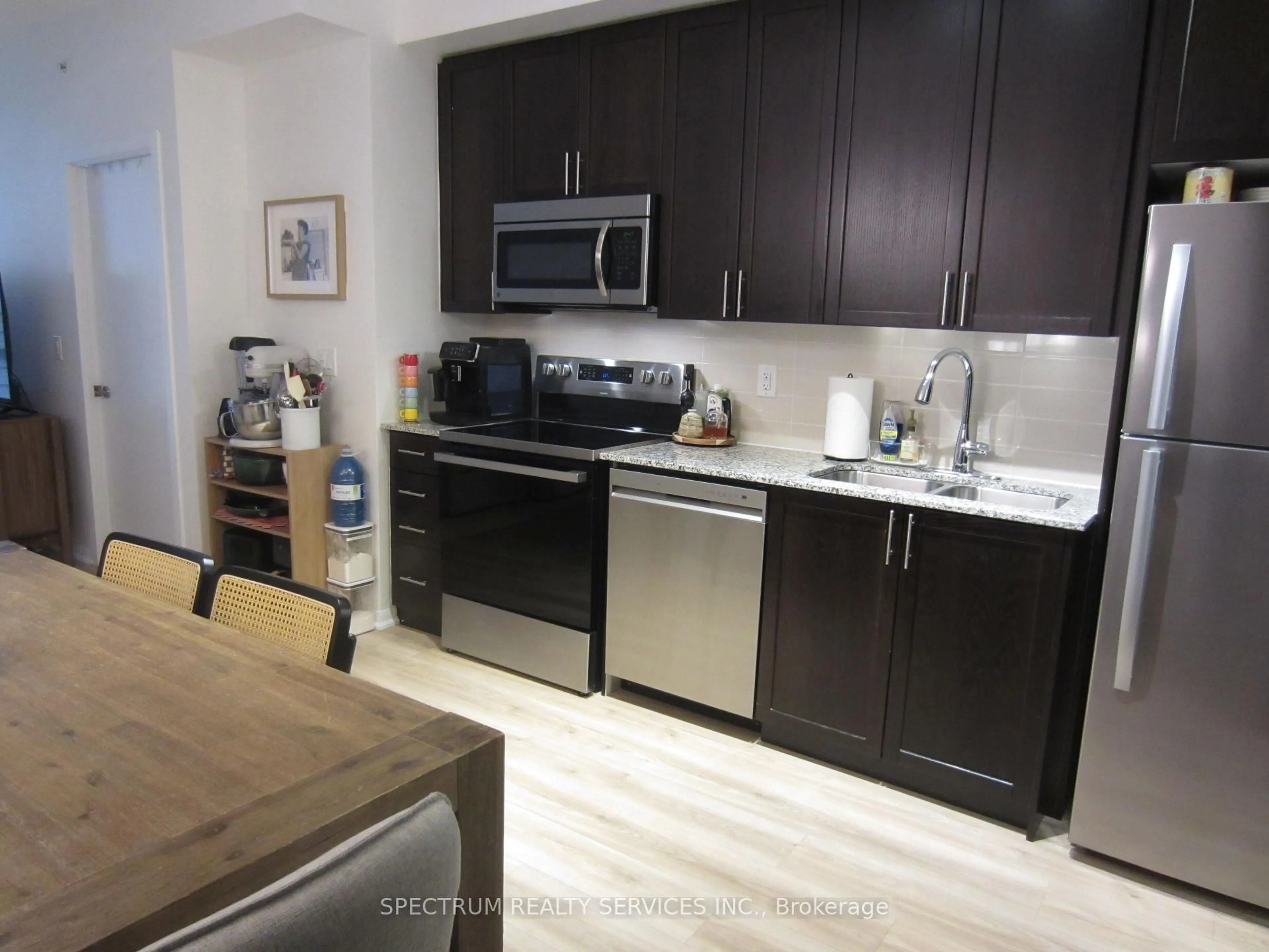 Standard kitchen, unknown for 830 Lawrence Ave #212, Toronto Ontario M6A 0B6