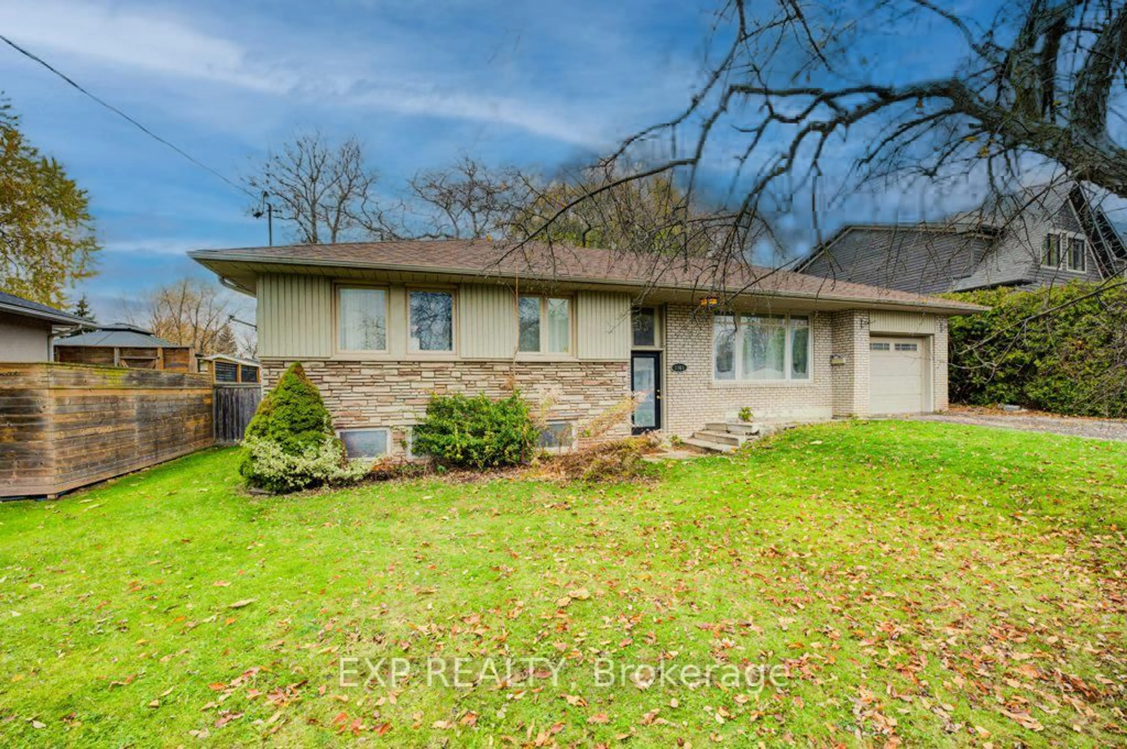 Unknown for 1361 Stanbury Rd, Oakville Ontario L6L 2J5