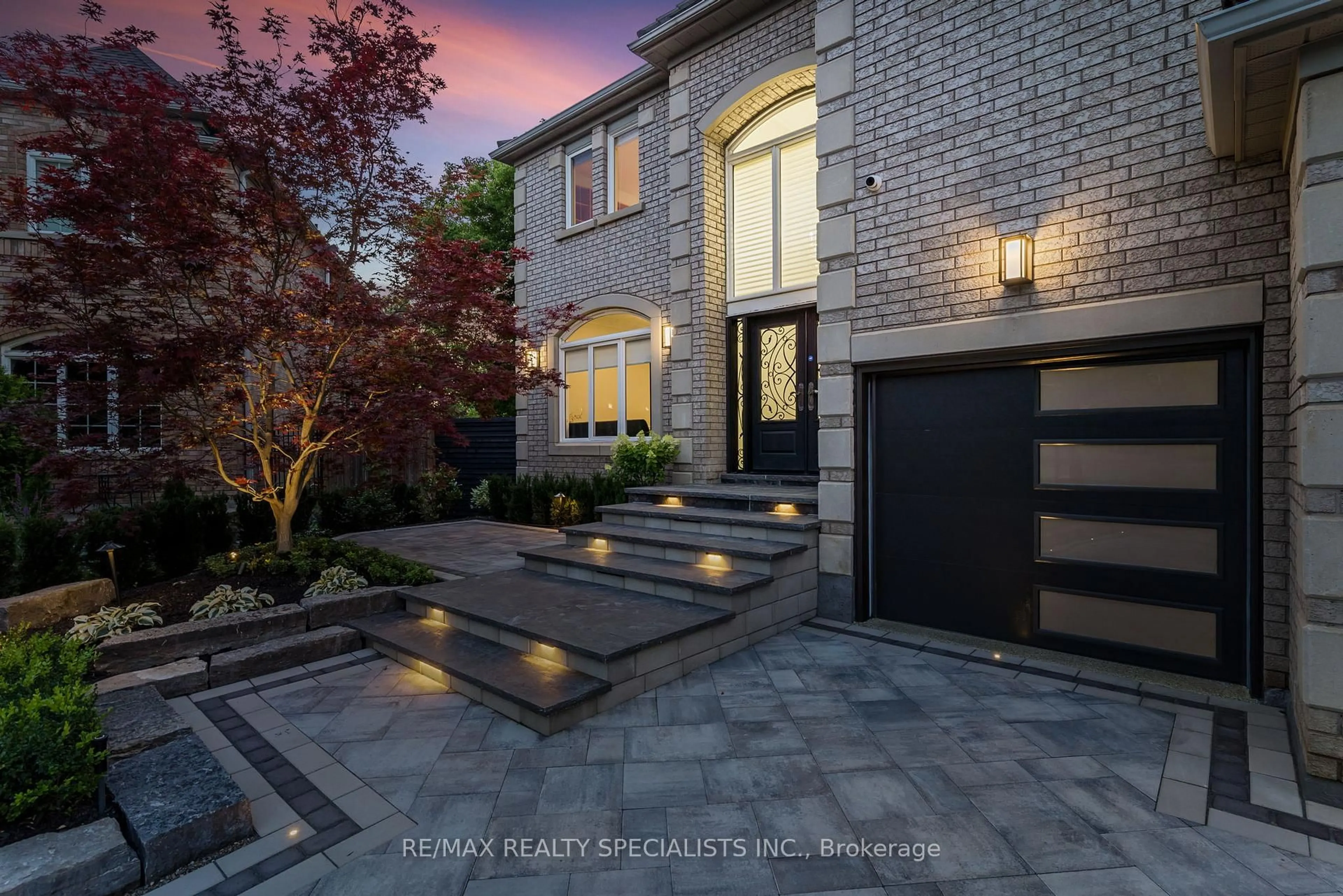 Unknown for 5397 Roanoke Crt, Mississauga Ontario L5M 5H9